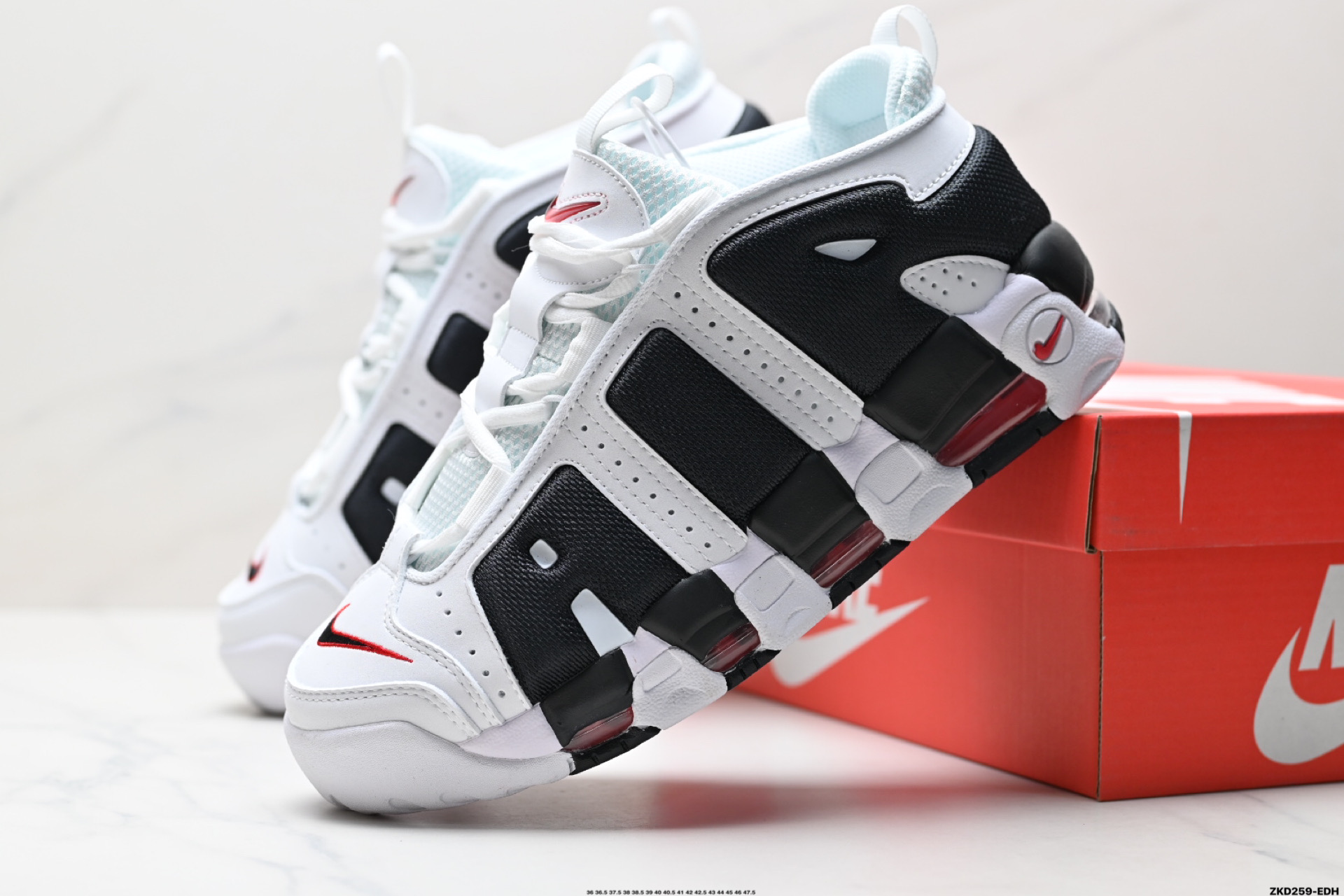 Nike Air More Uptempo GS Barely Green 耐克皮蓬初代篮球鞋美国队配色 FZ3055-105