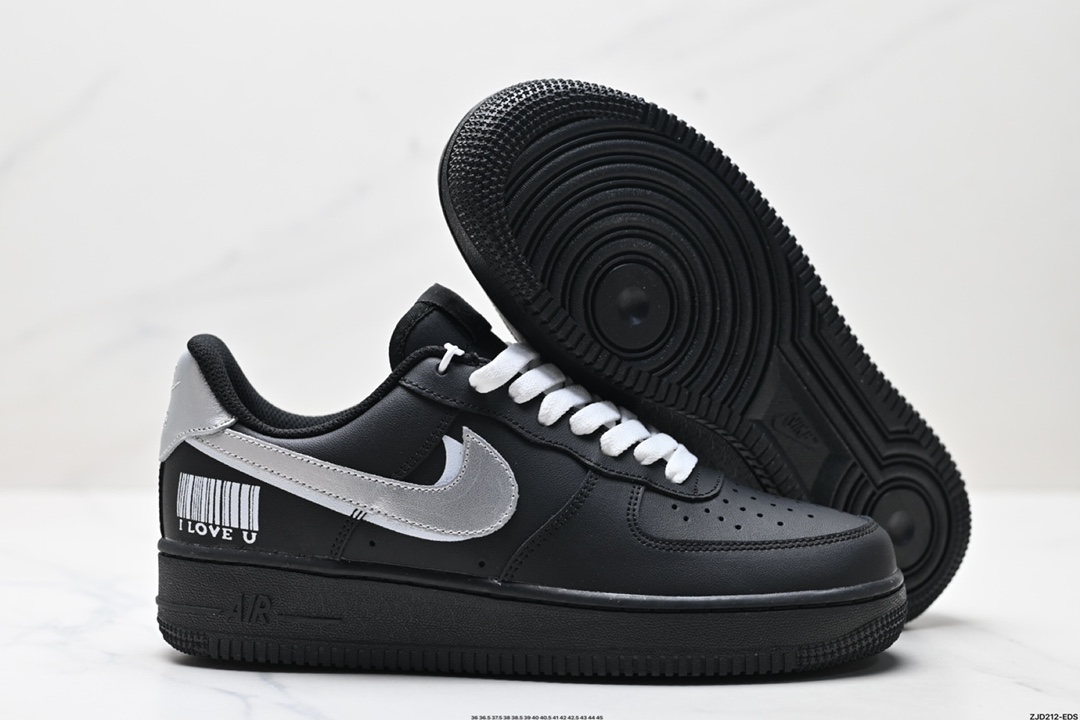 250 NIKE AIR FORCE 1‘07 WB  CW2288-016