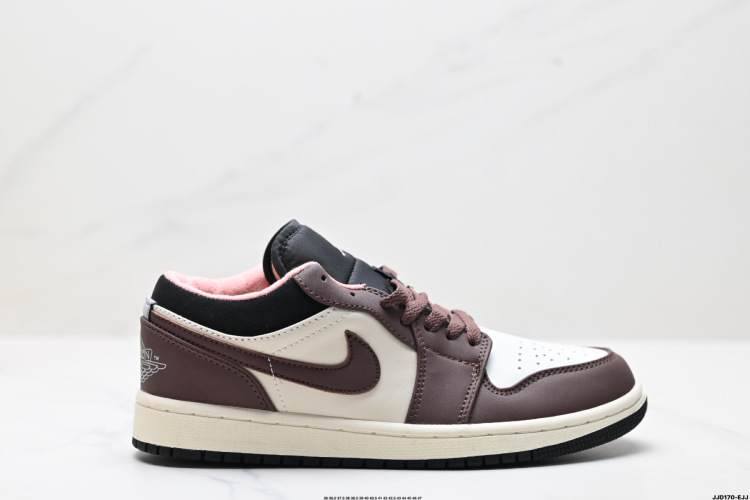 Nike Air Jordan 1 Low Casual Sneakers, Iconic Style and Comfort 1 Nike Air Jordan 1 Low Casual Sneakers, Iconic Style and Comfort