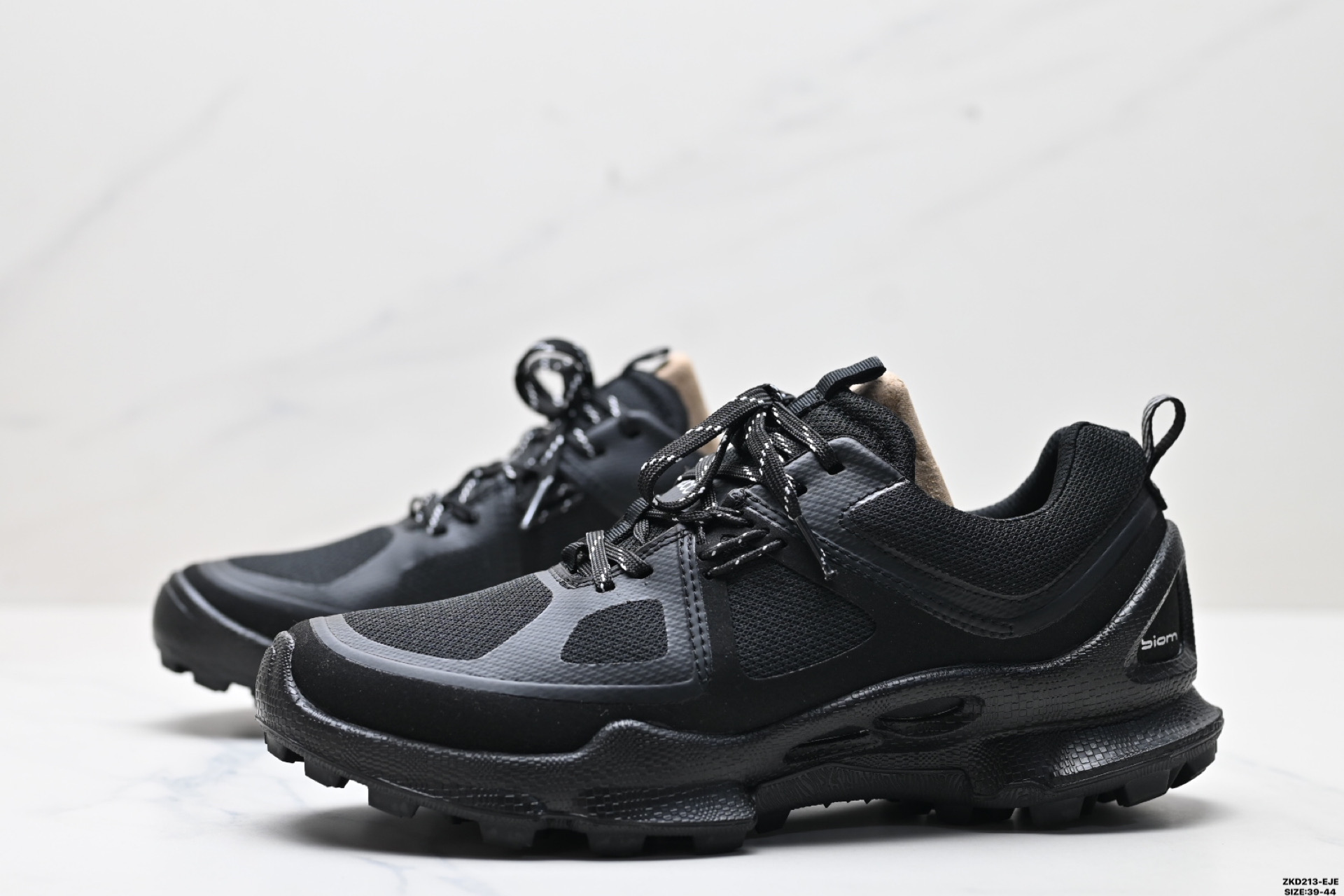 280 Ecco爱步 Biom C-Trail系列 舒适系带 防水透气 网面 低帮生活休闲鞋