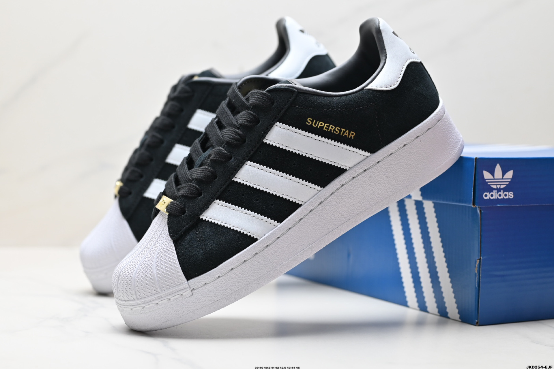 Adidas Originals Superstar XLG 贝壳头厚底休闲板鞋 IG9777