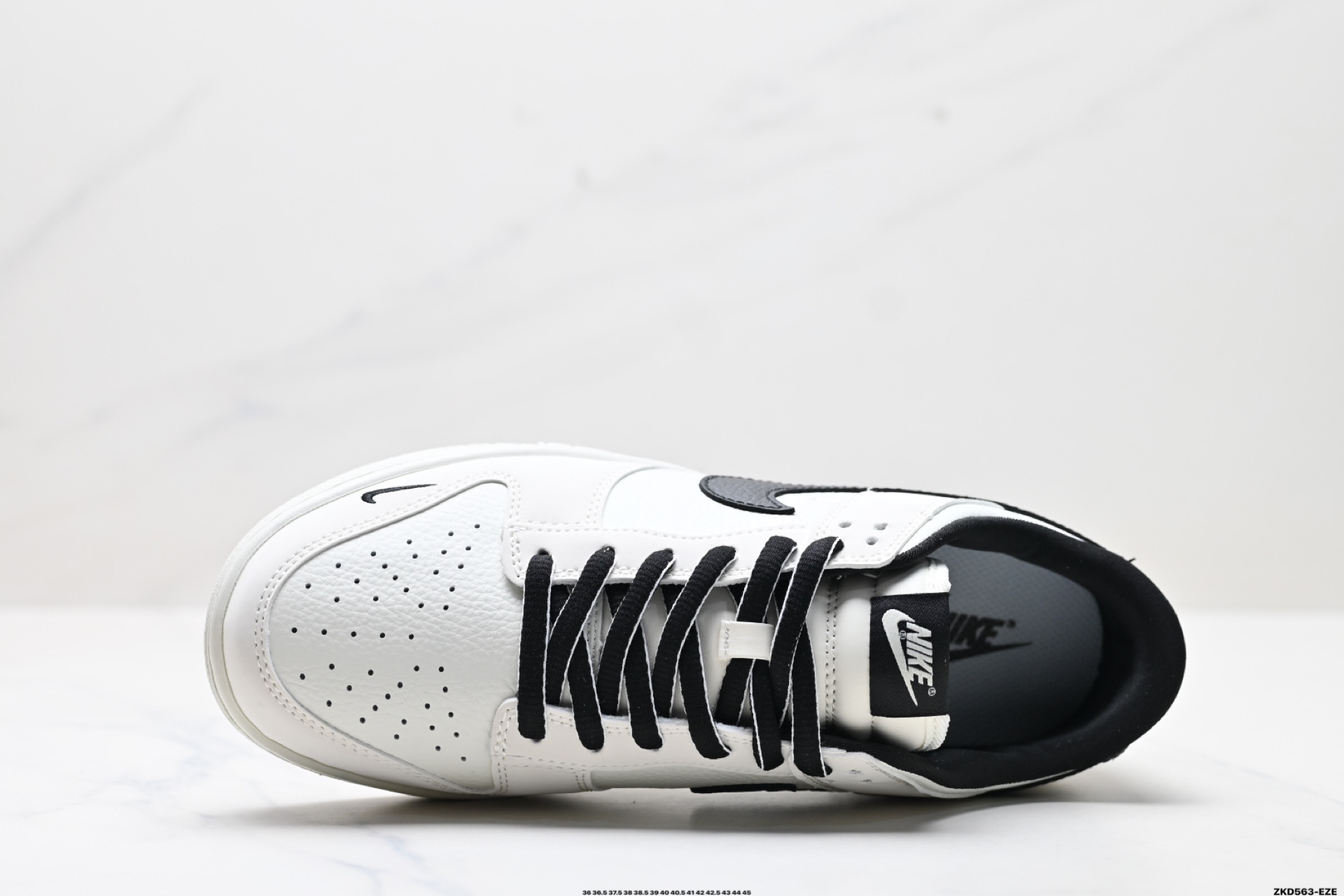 NK Dunk Low Retro “DIY高端定制” 低帮休闲运动板鞋  SC9207-400