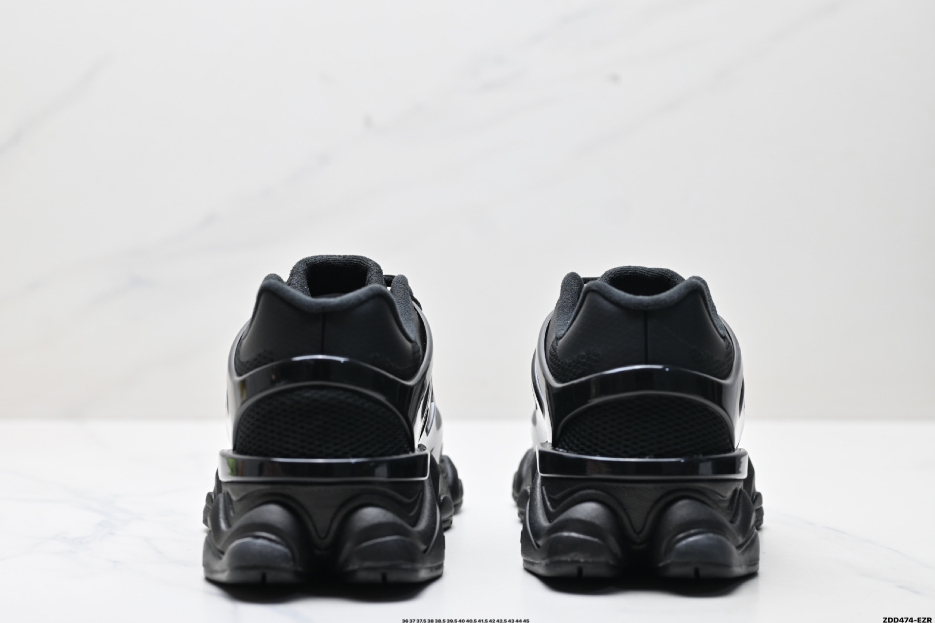 240 New Balance 版本 NB9060 联名款 复古休闲运动慢跑鞋  U9060IMA
