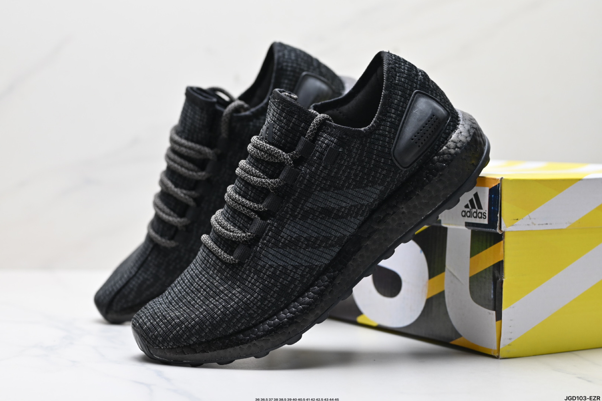 190 巴斯夫 阿迪达斯/Adidas pure boost 轻便缓震运动跑鞋 BB6288