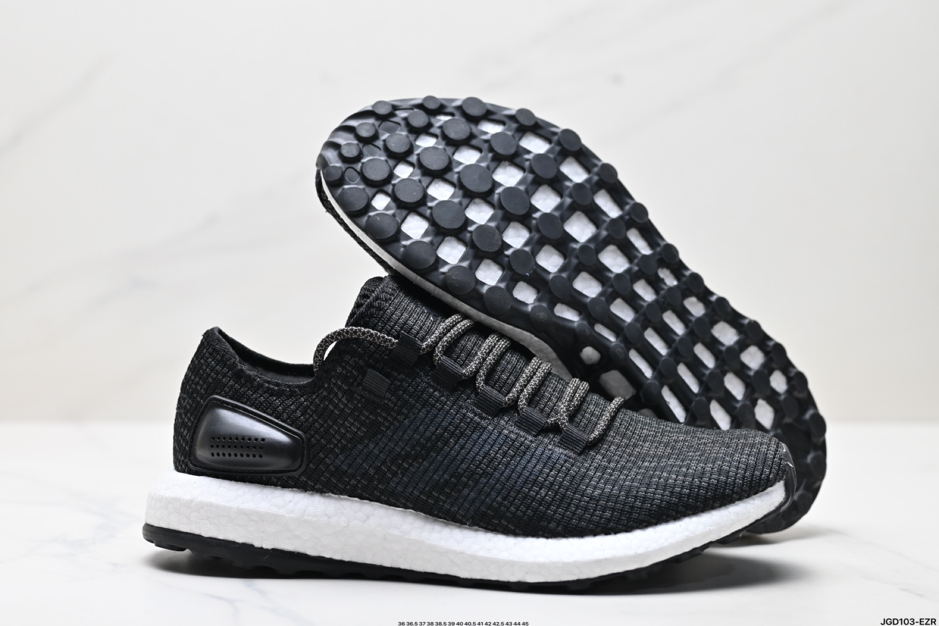 190 巴斯夫 阿迪达斯/Adidas pure boost 轻便缓震运动跑鞋 BB6288
