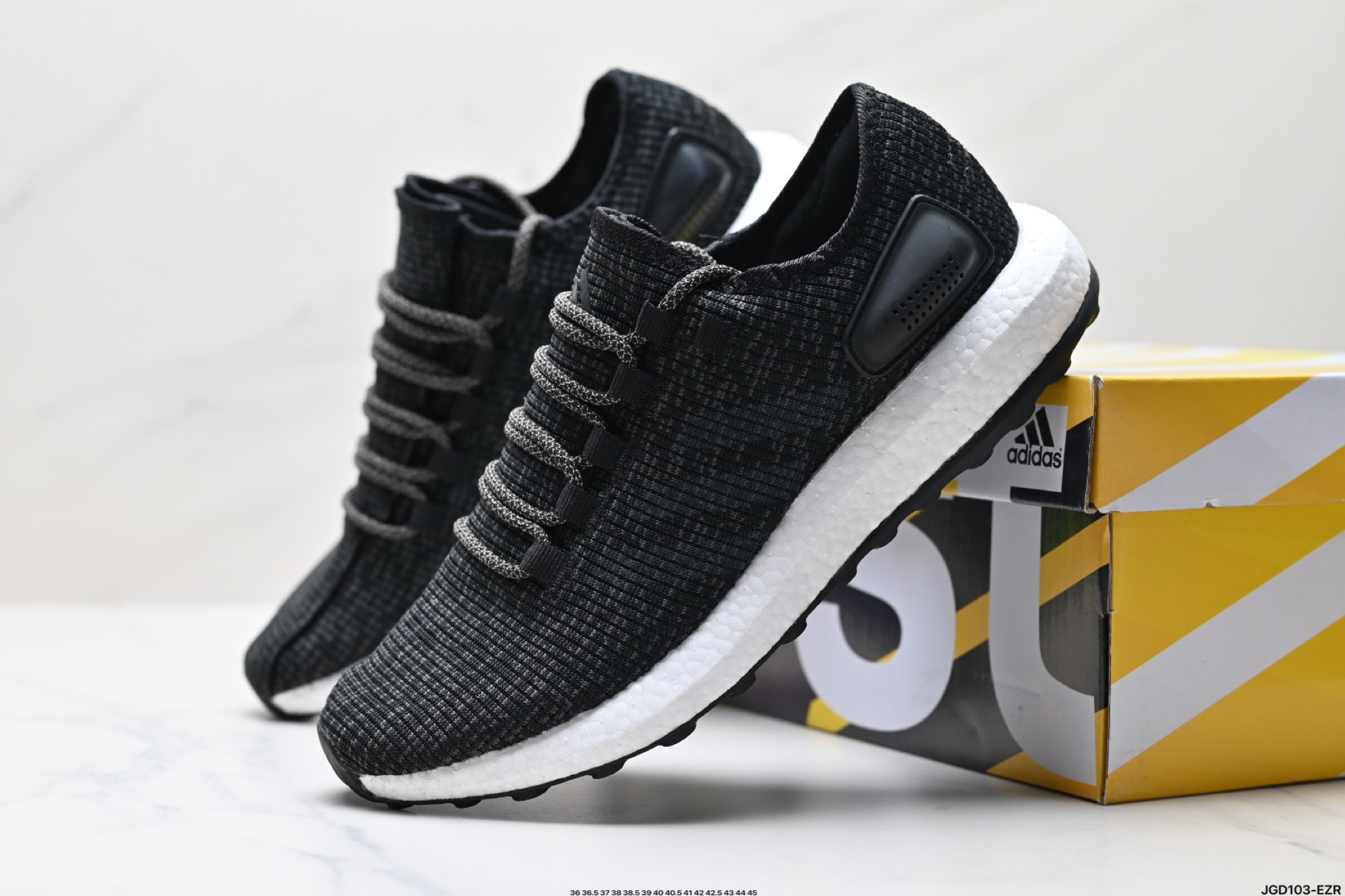 190 巴斯夫 阿迪达斯/Adidas pure boost 轻便缓震运动跑鞋 BB6288