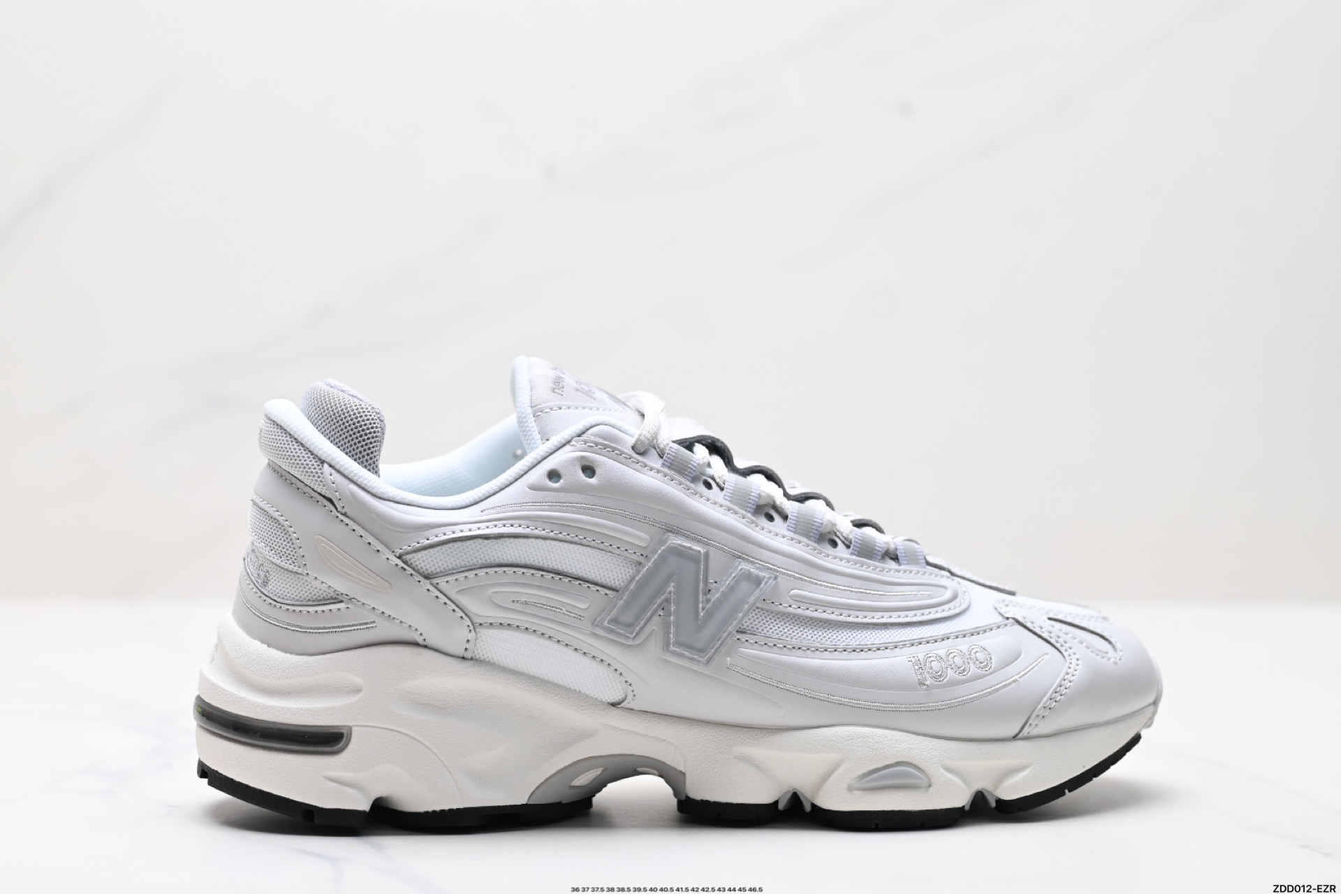 240 新百伦New Balance 1000 系列低帮复古老爹风休闲运动跑步鞋 M1000JB
