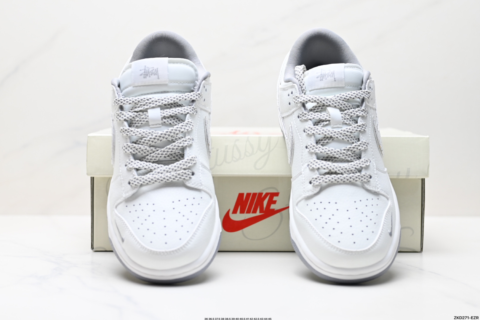NK Dunk Low Retro “DIY高端定制” 低帮休闲运动板鞋 CS1688-103