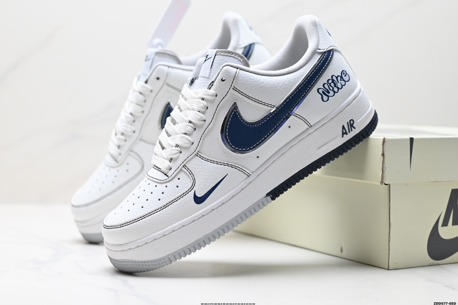 240 NIKE AIR FORCE 1‘07 LV8   DQ6628-151