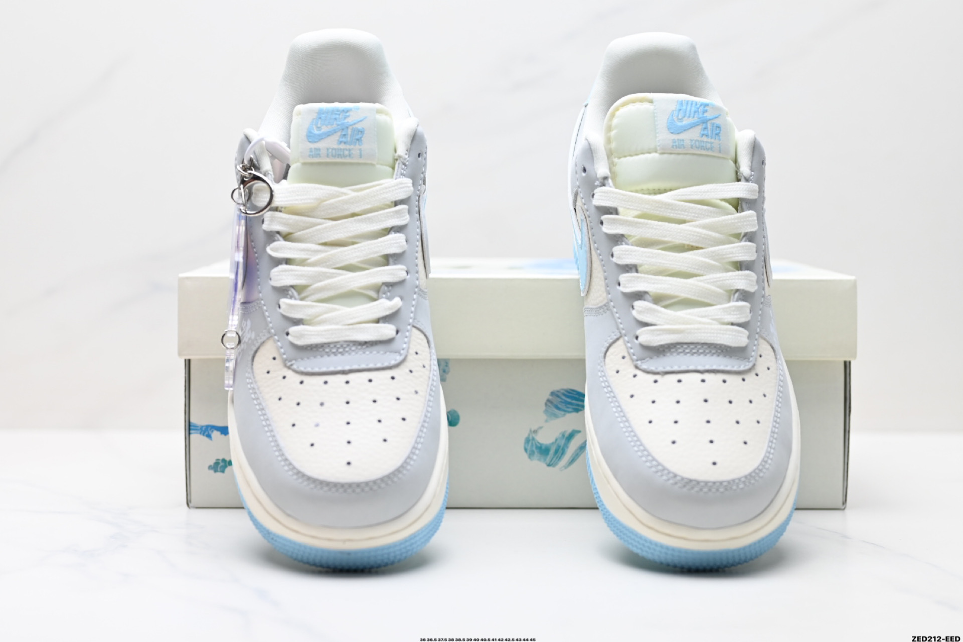 270 NIKE AIR FORCE 1‘07   DF0188-047