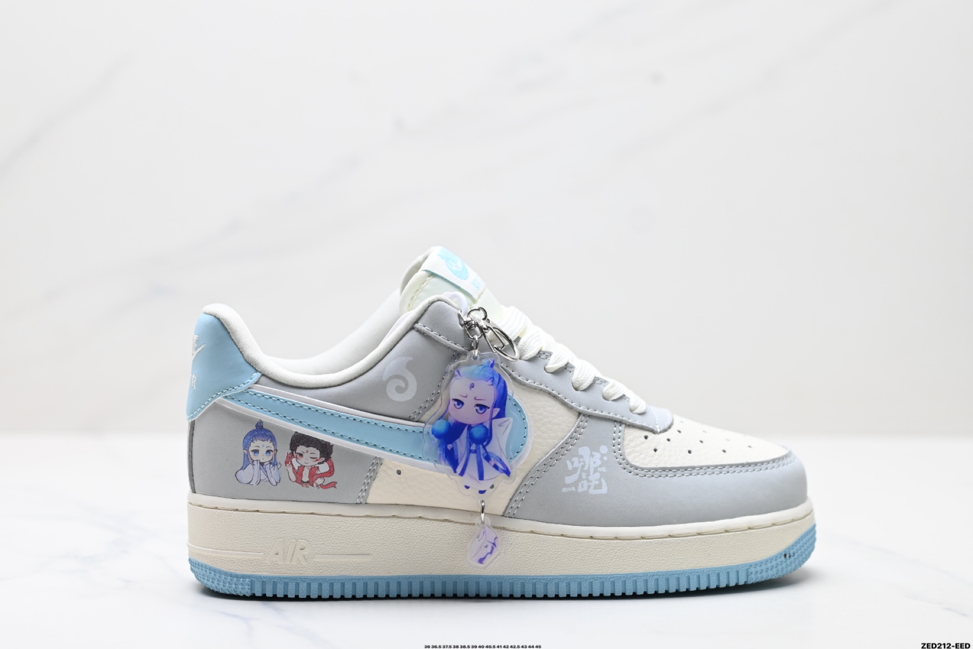 270 NIKE AIR FORCE 1‘07   DF0188-047