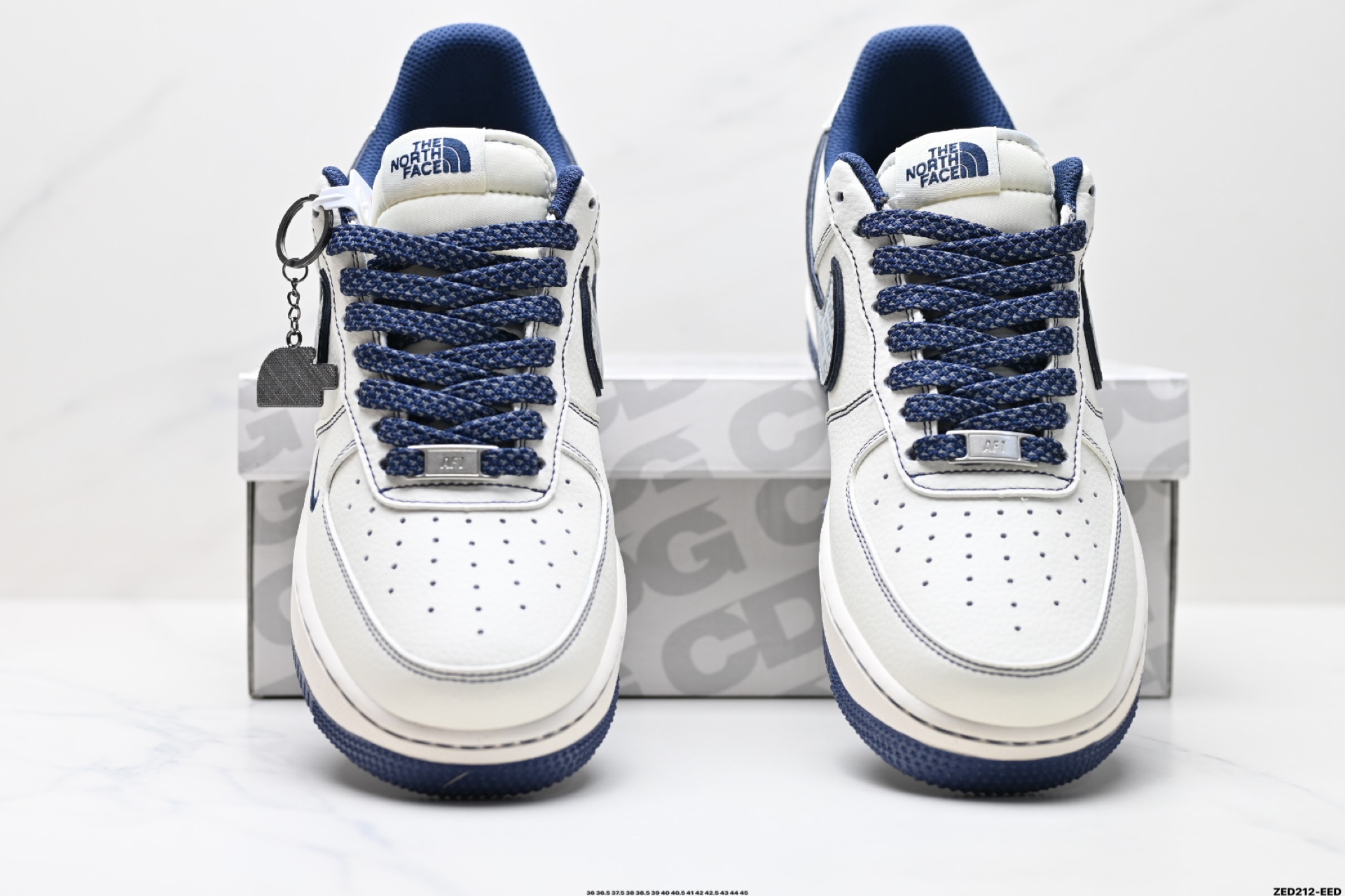 270 NIKE AIR FORCE 1‘07   HH7518-051