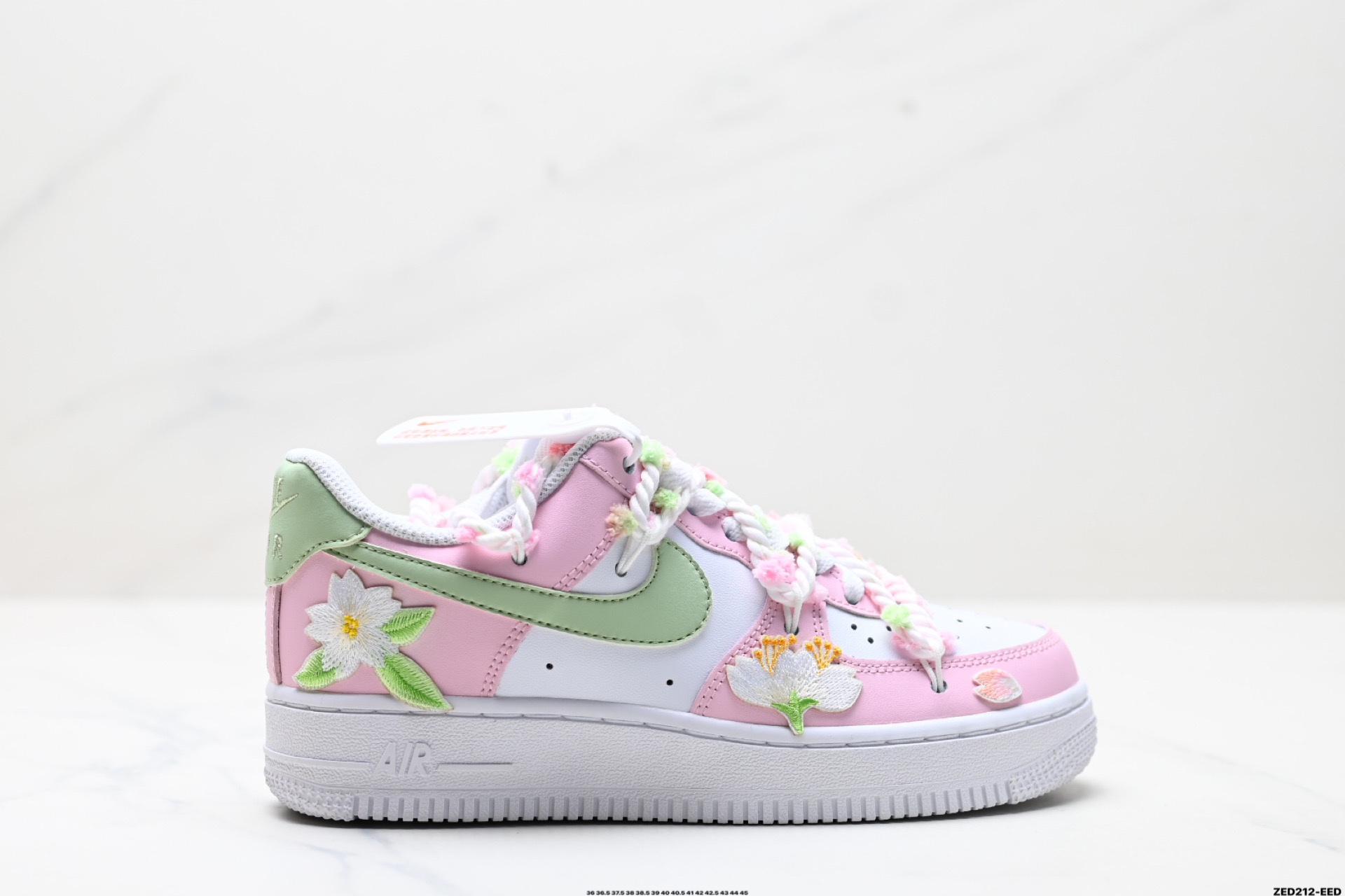 270 NIKE AIR FORCE 1‘07  VV1999-013