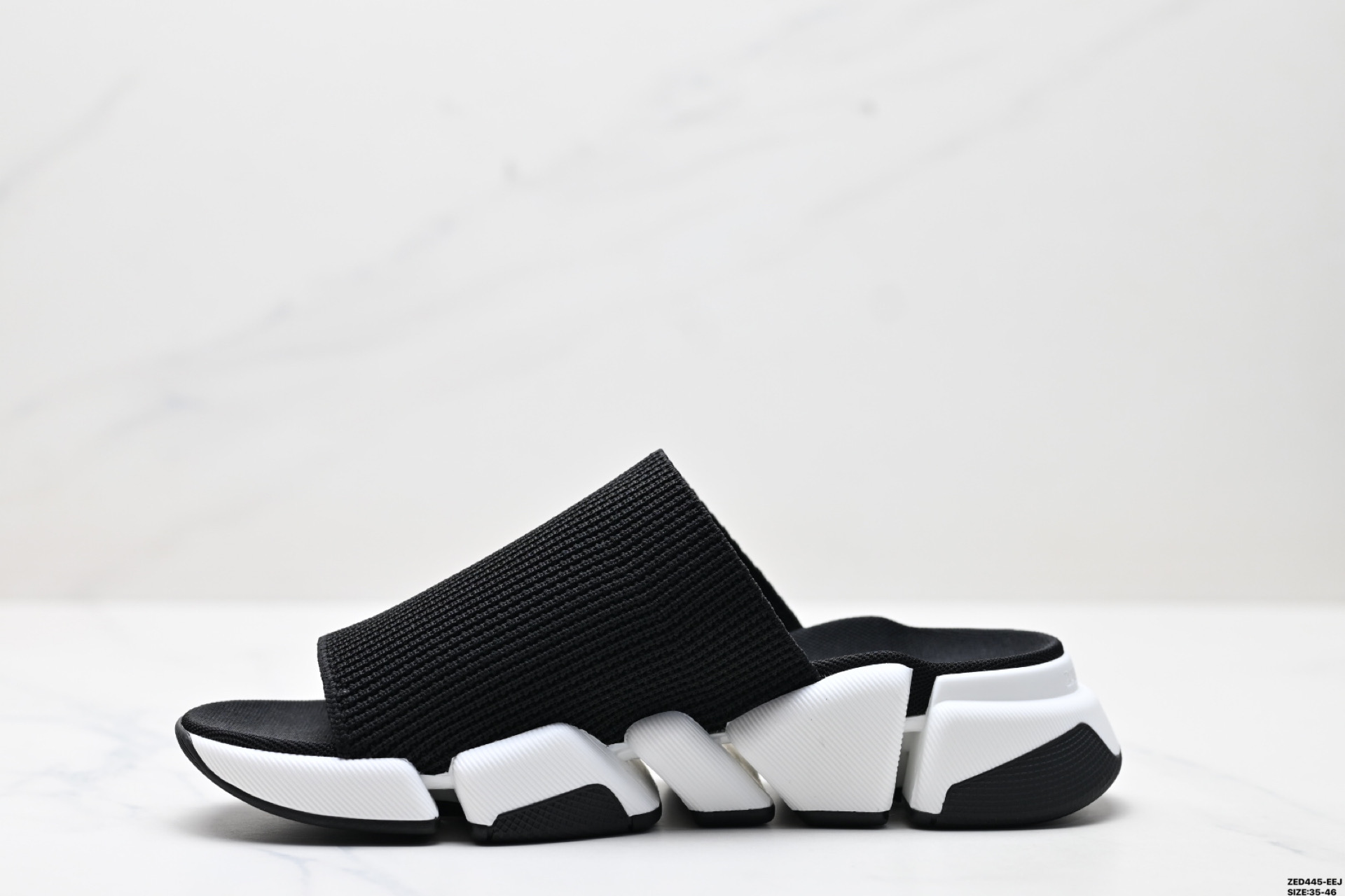 270 Balenciaga巴黎世家 Speed 2.0 Crocs Slide 圆头 露趾时尚沙滩凉拖   893445 W1SBE 7300