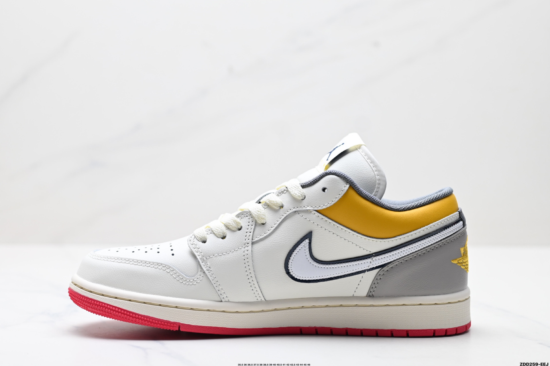 240 Nike Air Jordan 1 Low AJ1乔1低帮休闲板鞋 HV4511-133