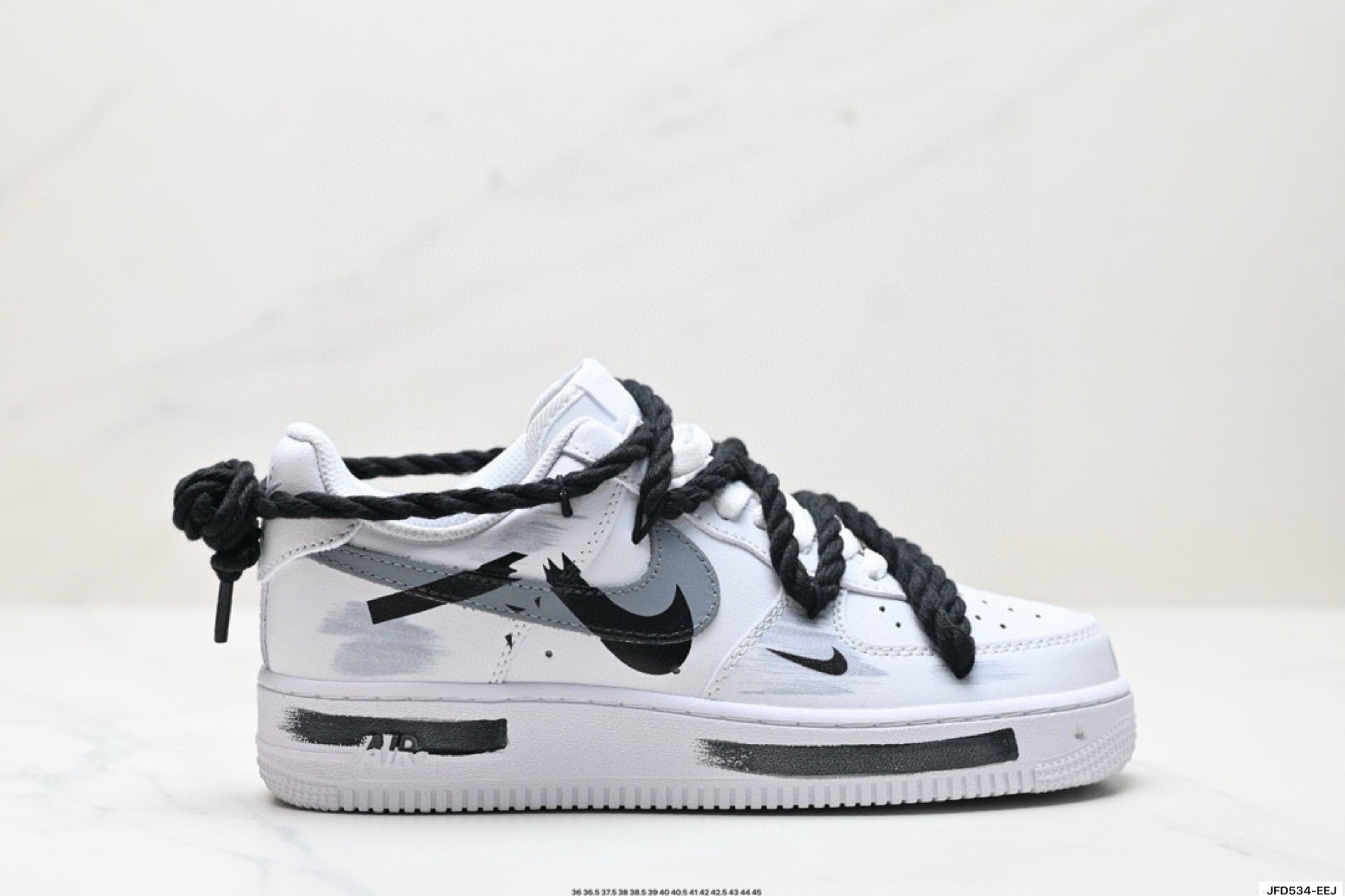180 NIKE AIR FORCE 1‘07   CZ9084-200