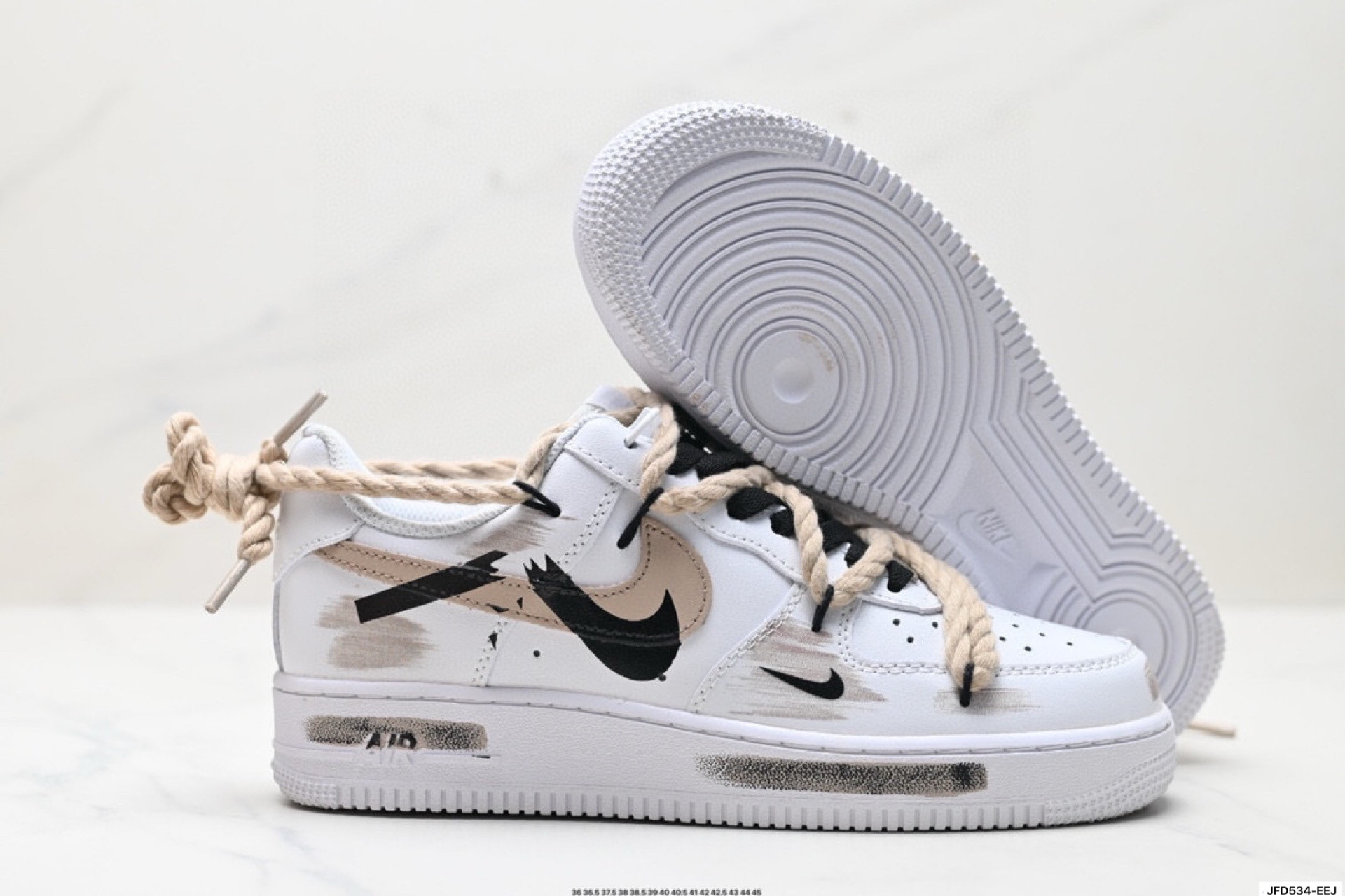 180 NIKE AIR FORCE 1‘07   CZ9084-200
