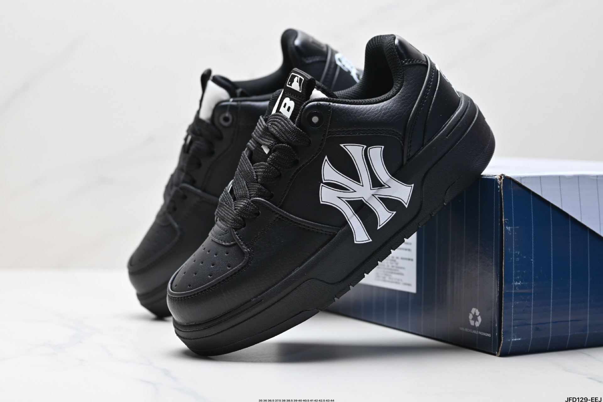 180 Korea韩国SS19限定发售NY美国榄球洋基队限定 x MLB Big Ball Chunky A Running厚底老爹厚底休闲运动慢跑鞋   3ASXCA12N