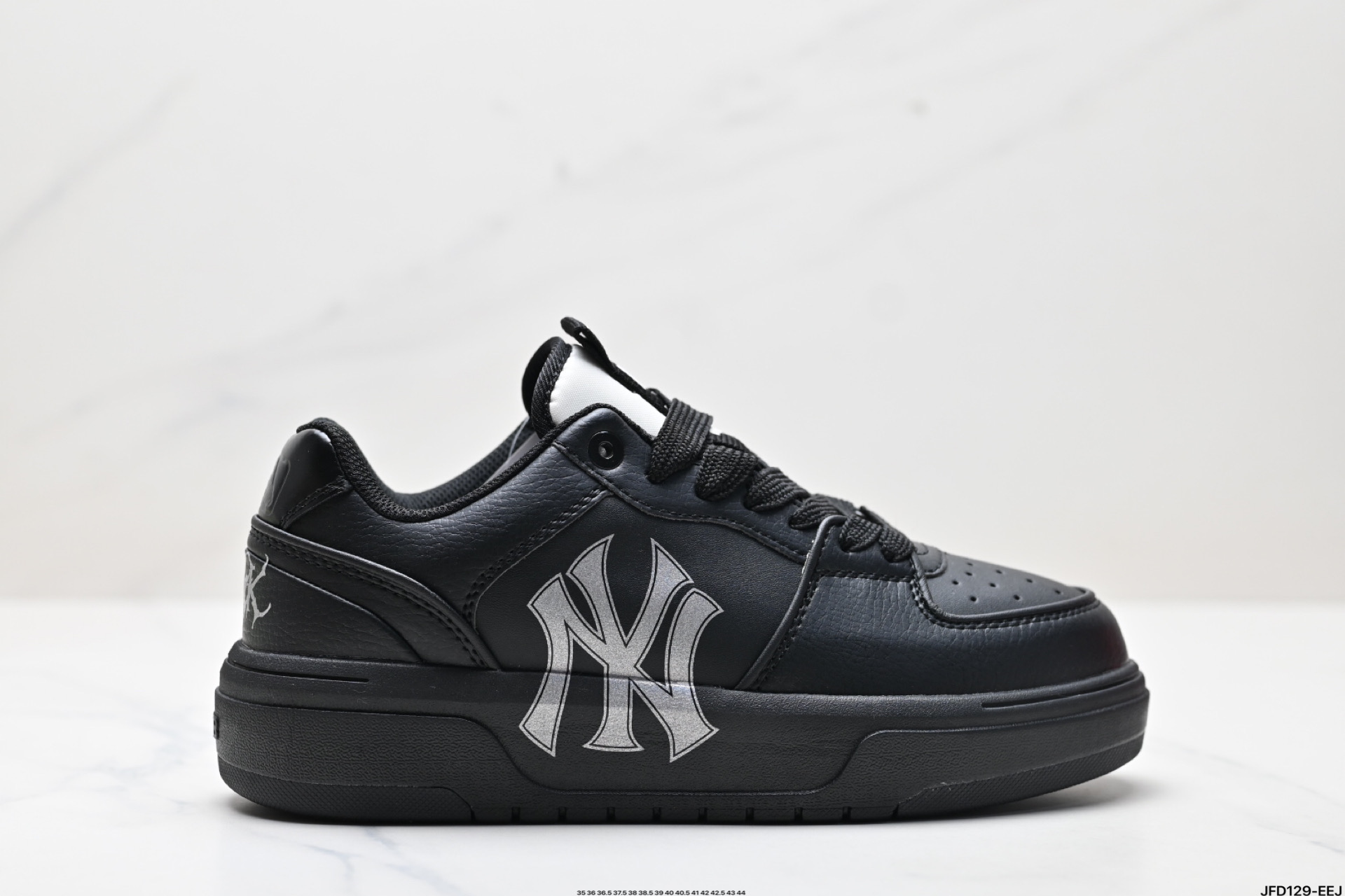 180 Korea韩国SS19限定发售NY美国榄球洋基队限定 x MLB Big Ball Chunky A Running厚底老爹厚底休闲运动慢跑鞋   3ASXCA12N