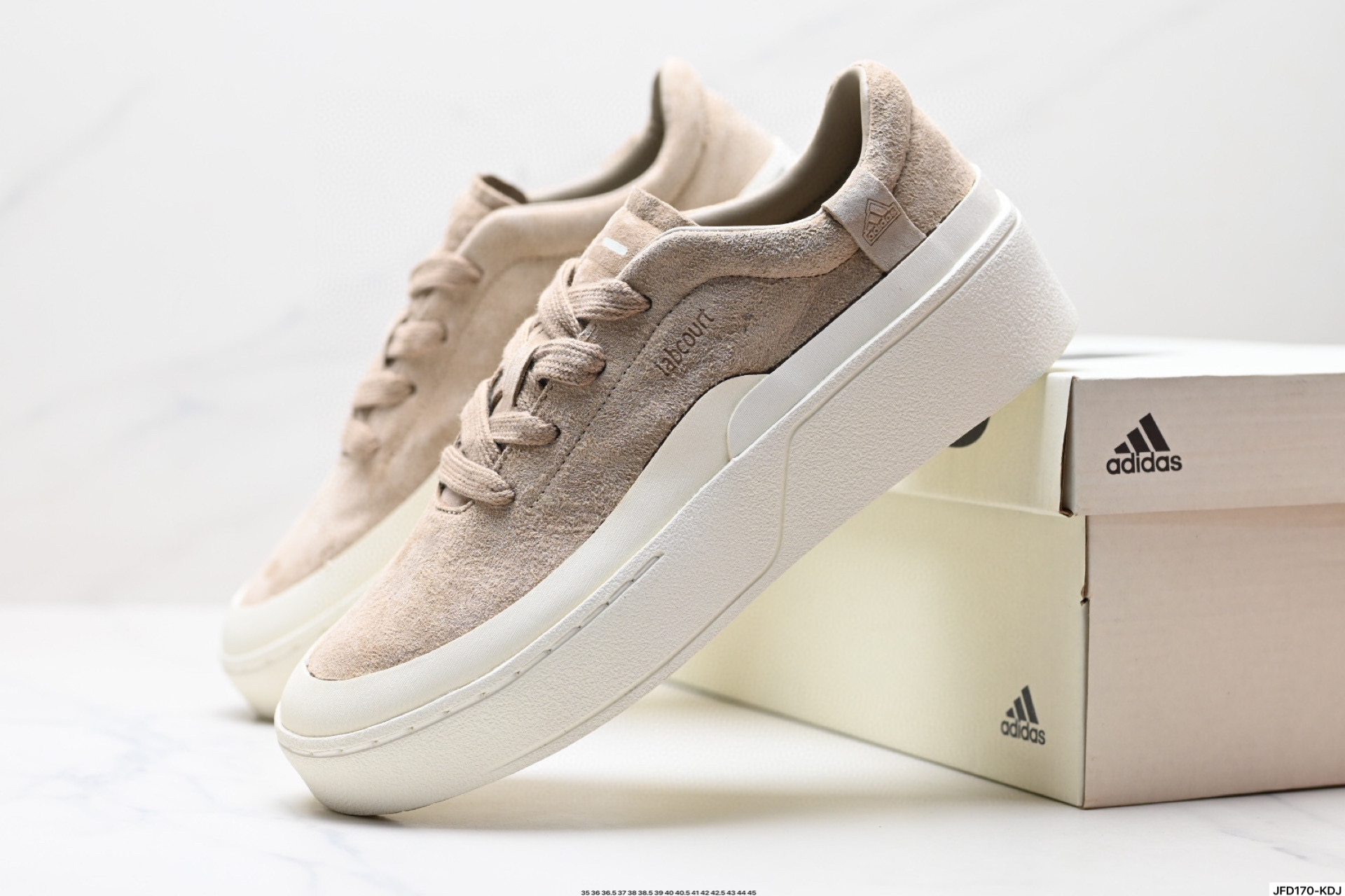 180 Adidas LABCOURT 百搭休闲轻松舒适 耐磨透气低帮 板鞋   JS0555