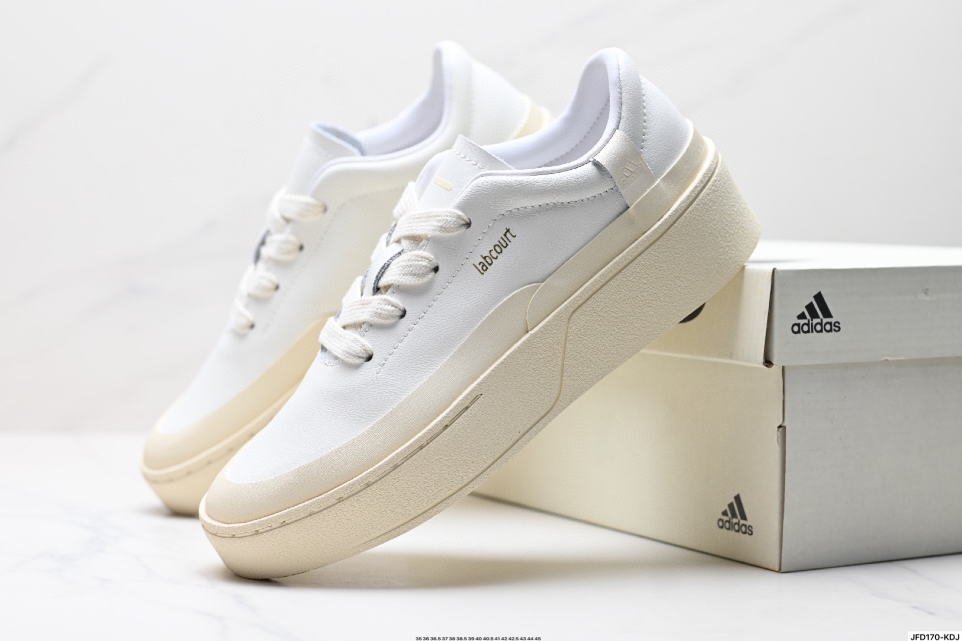 180 Adidas LABCOURT 百搭休闲轻松舒适 耐磨透气低帮 板鞋   JS0555