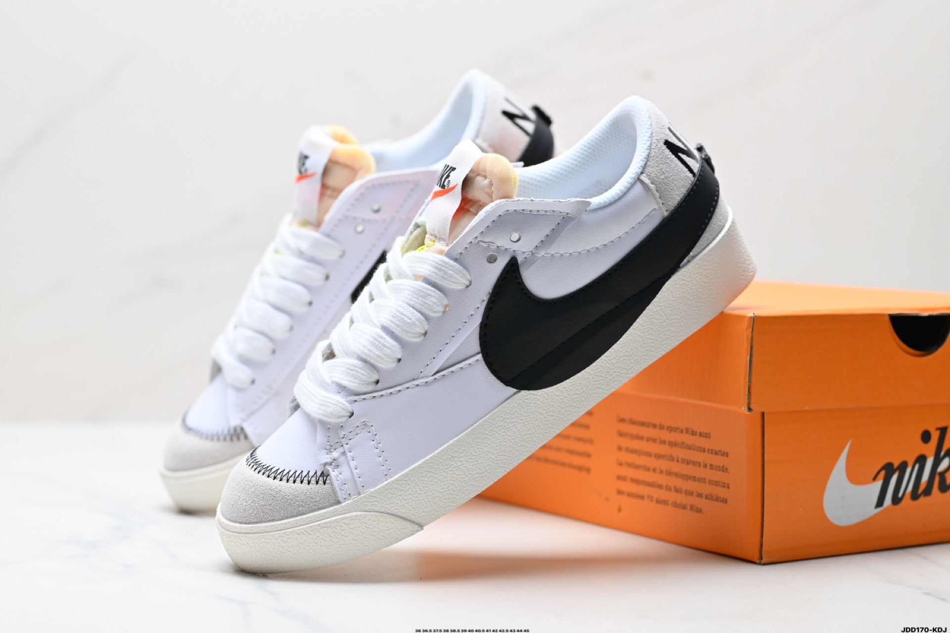 Nike Blazer Low '77 Jumbo: Classic Low-Top Sneakers for Everyday Style 8 i1743438162760 7633 0 7