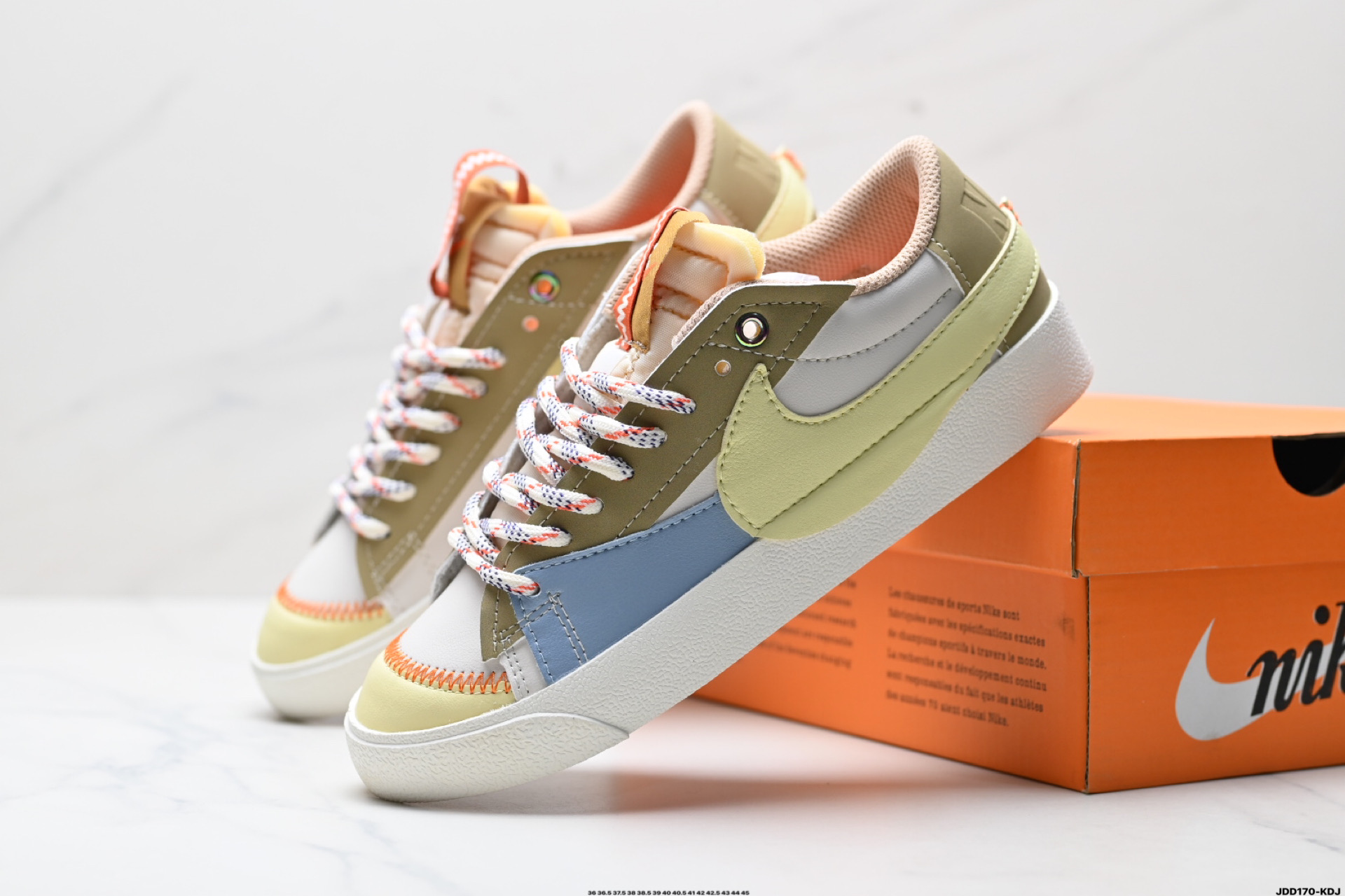 Nike Blazer Low '77 Jumbo: Classic Low-Top Sneakers for Everyday Style 2 i1743438299269 8886 0 0