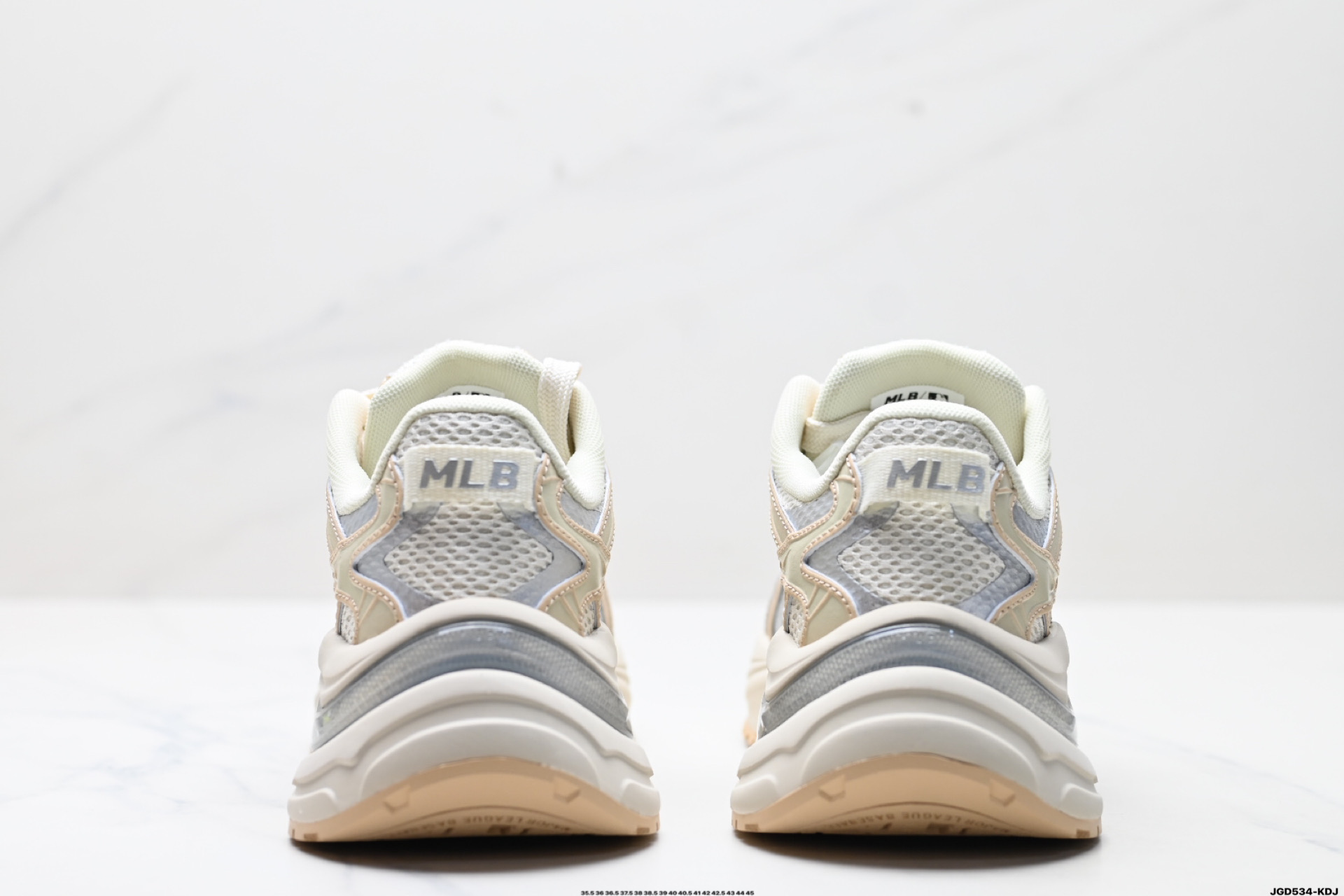 190 MLB New York Yankees Curve Runner 舒适百搭 防滑耐磨 低帮 流浪鞋跑步鞋  3ARNSPL4N