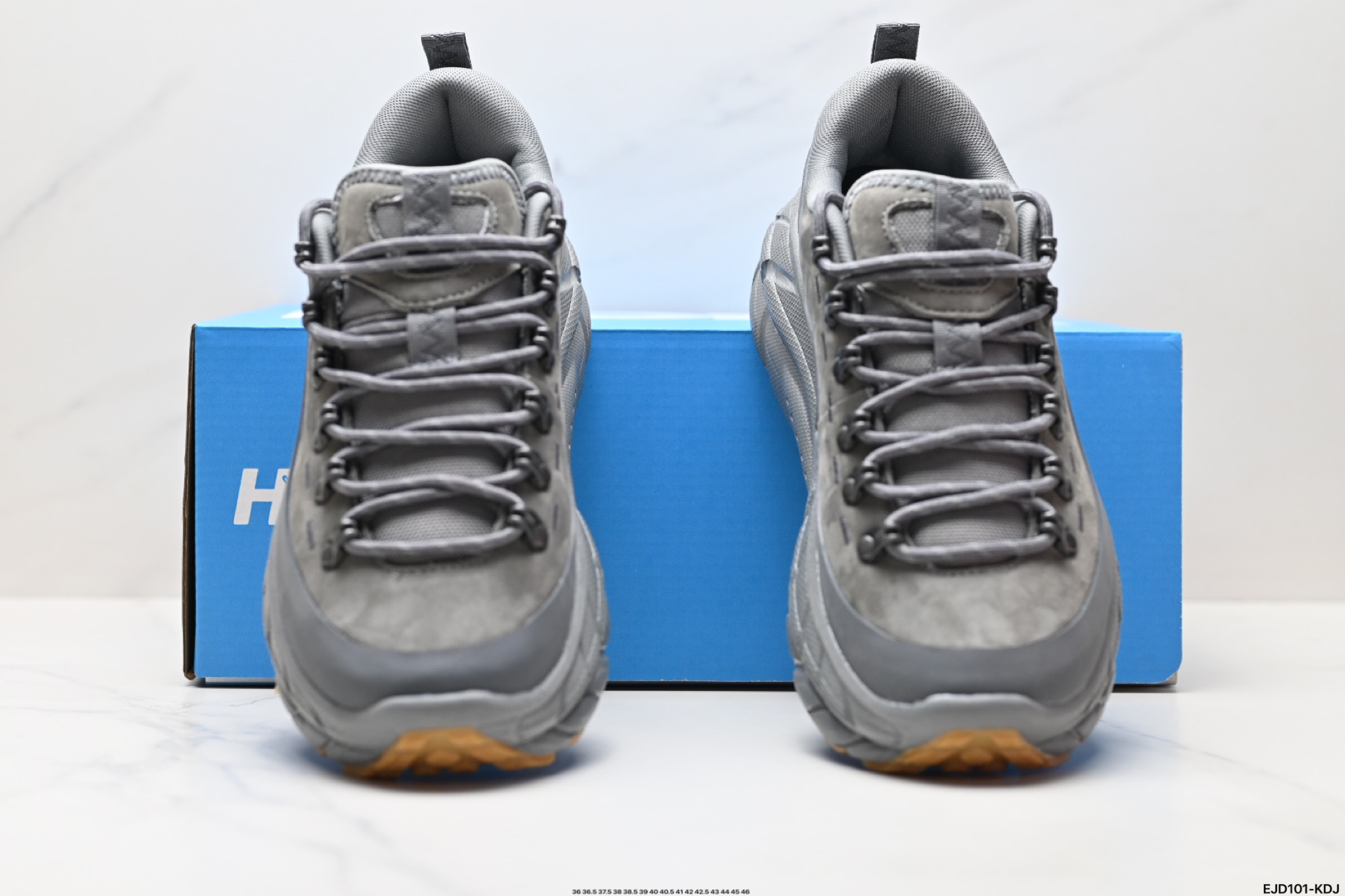 370 HOKA ONE ONE Tor Summit 休闲美观 低帮跑步鞋 1147952