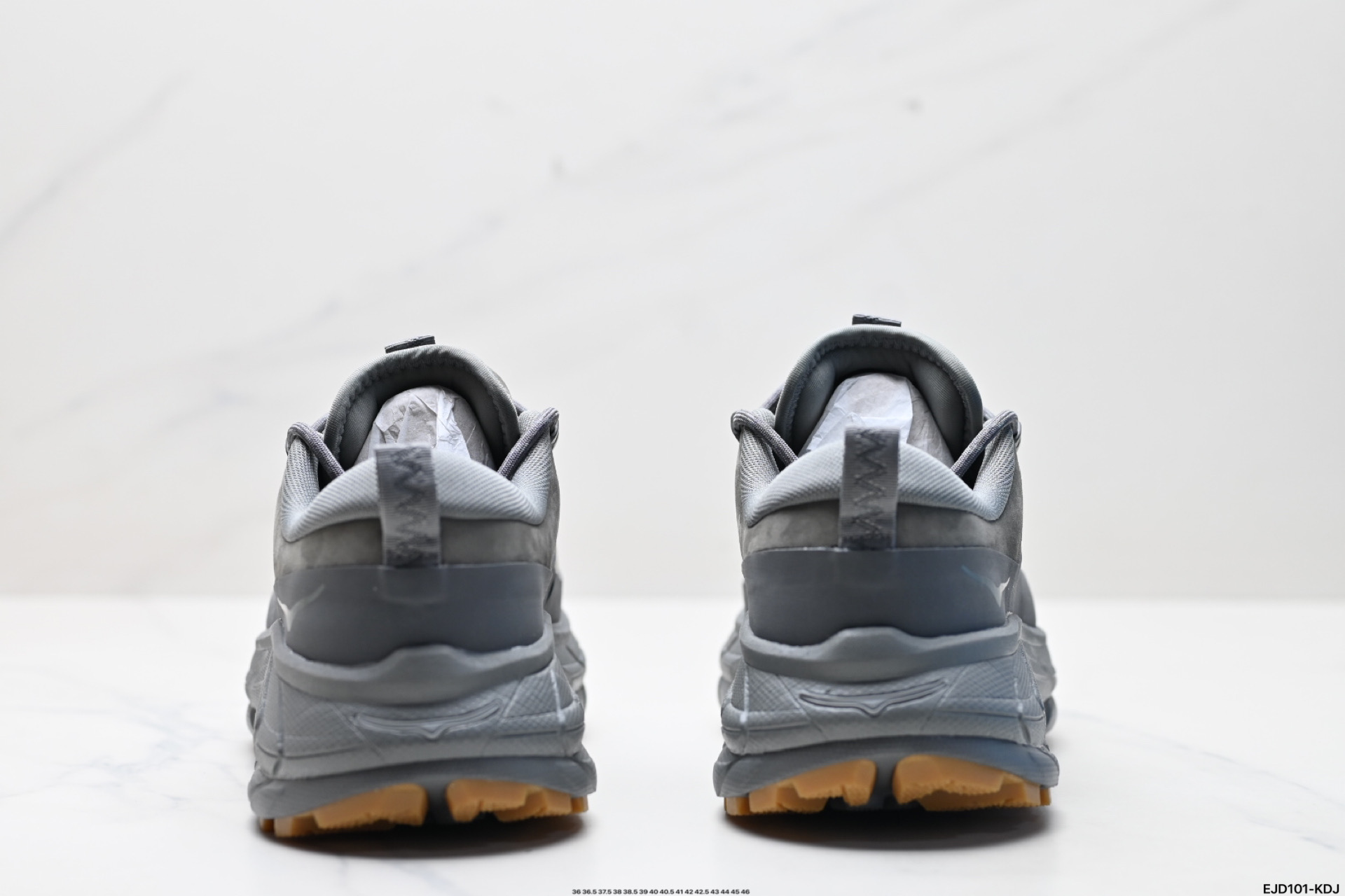 370 HOKA ONE ONE Tor Summit 休闲美观 低帮跑步鞋 1147952