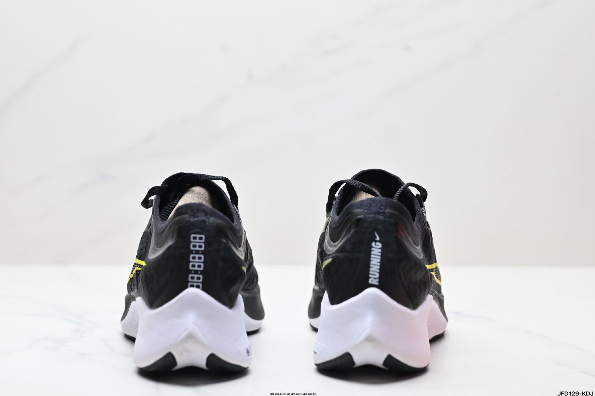 180 Nike Zoom Fly 3超轻休闲缓震碳板跑步鞋  AT8240-005
