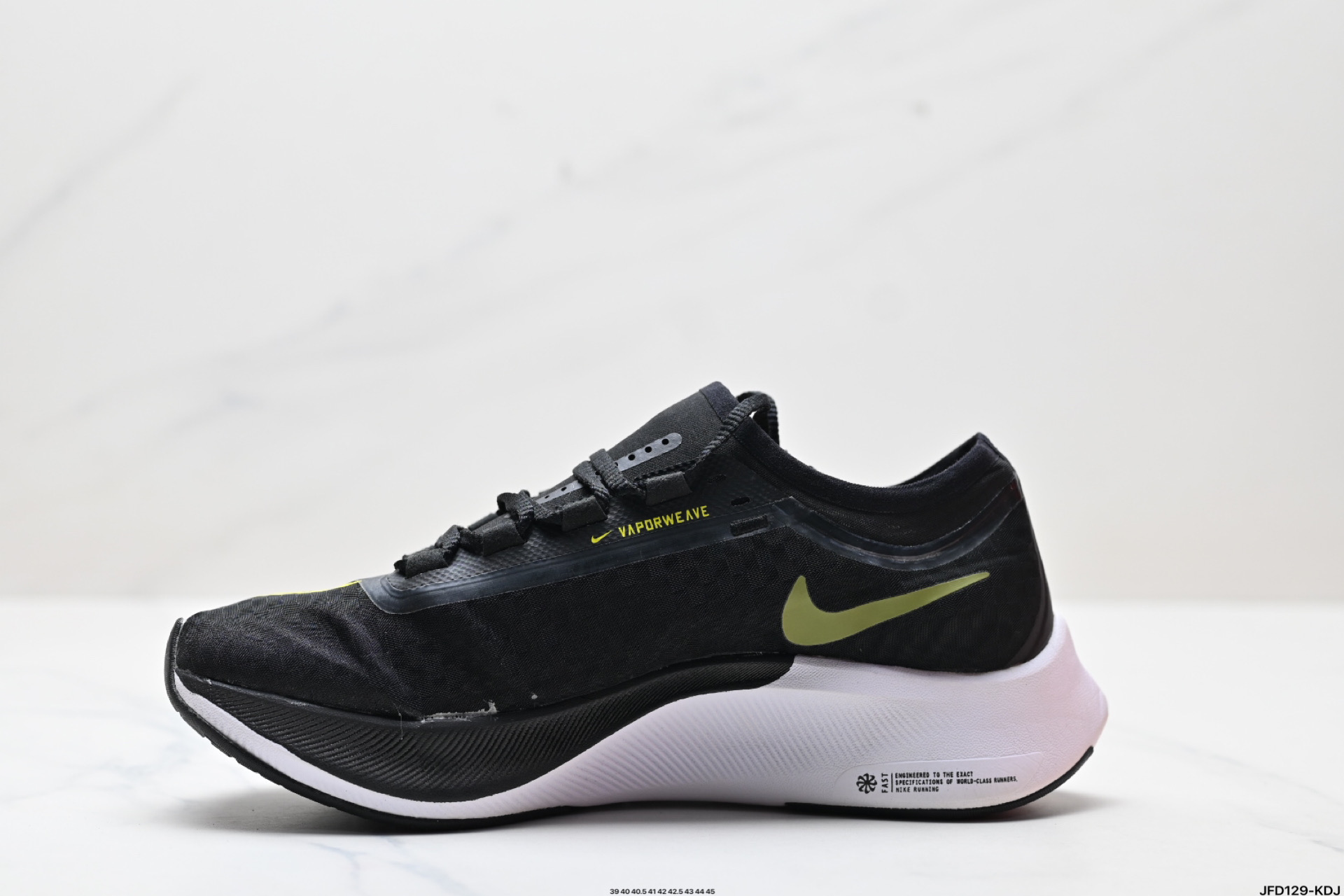 180 Nike Zoom Fly 3超轻休闲缓震碳板跑步鞋  AT8240-005