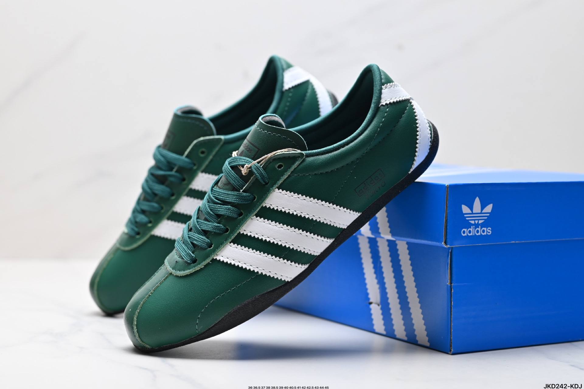 170 adida阿迪达斯TOKYO PACK舒适百搭经典休闲运动鞋   JR1270