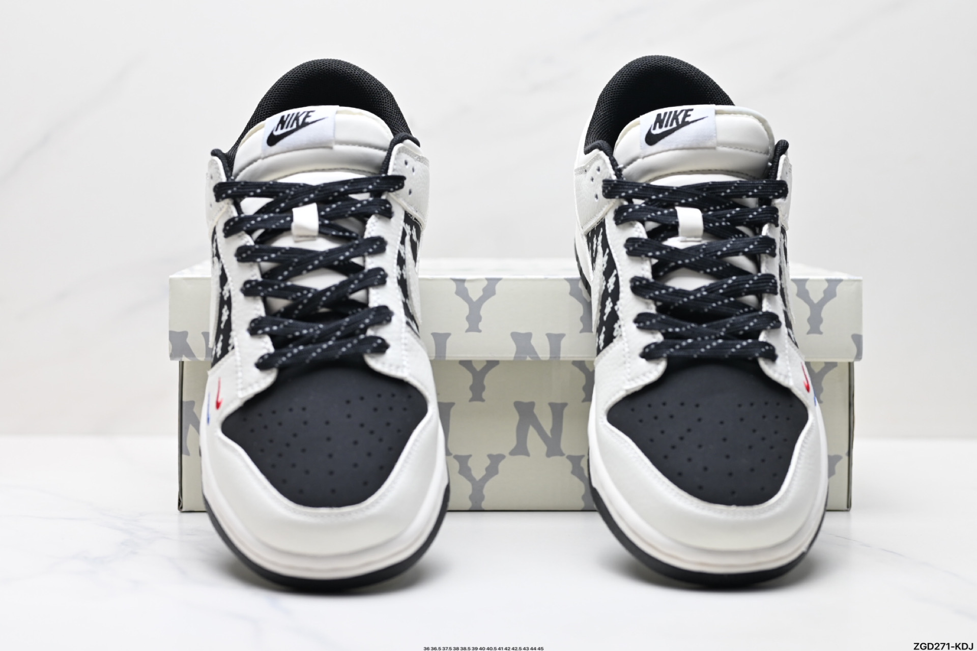 300 NK Dunk Low Retro “DIY高端定制” 低帮休闲运动板鞋   CS1688-001