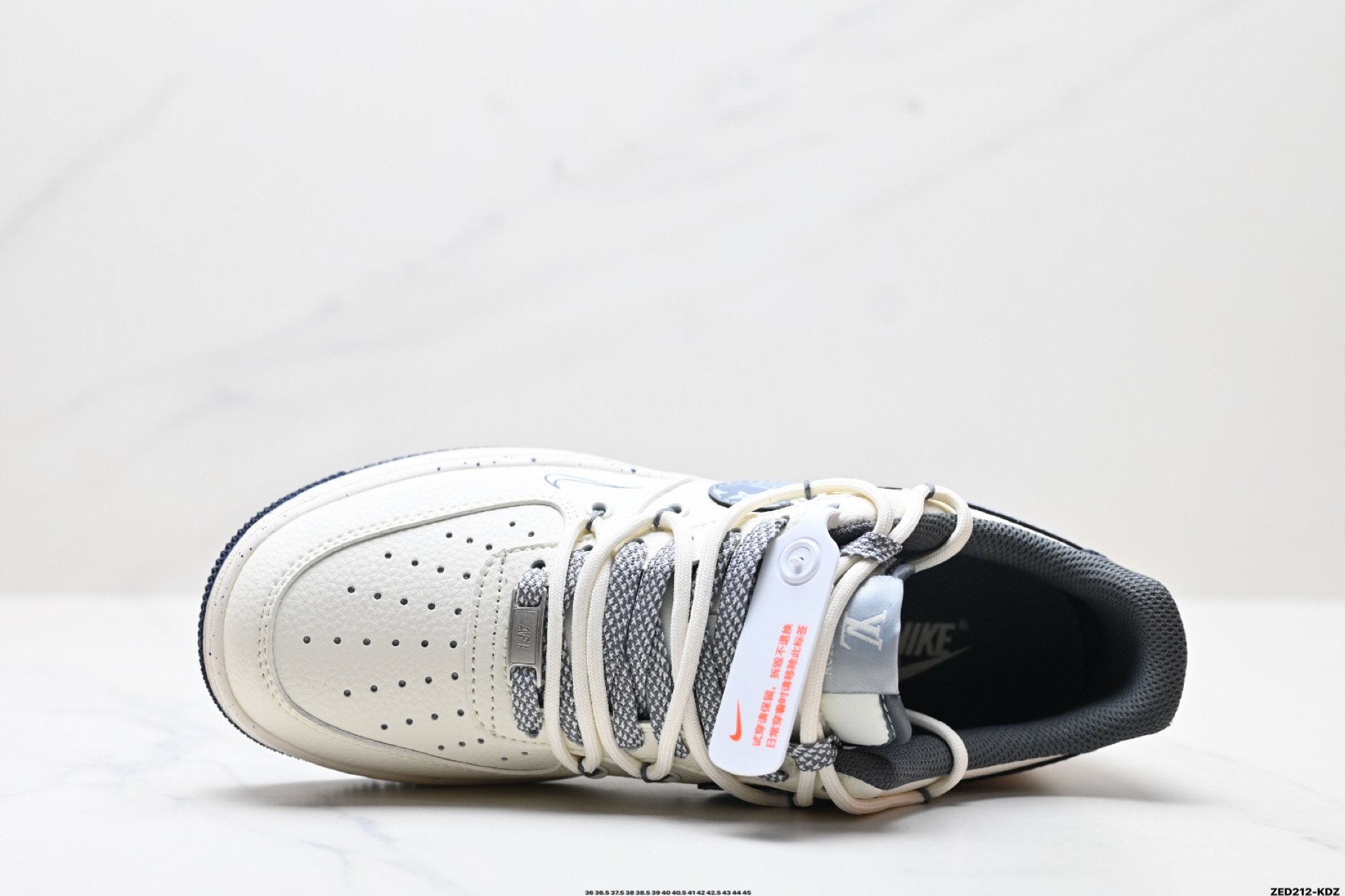270 NIKE AIR FORCE 1‘07 LV8 DM6868-066