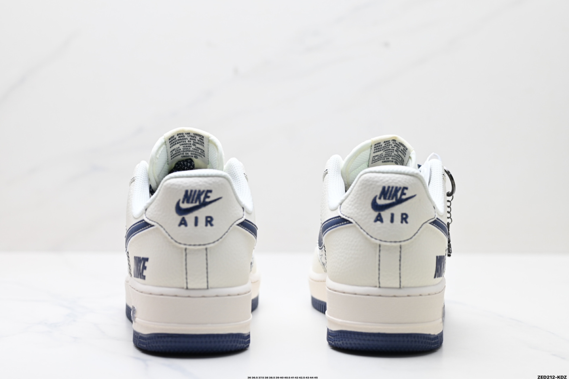 270 NIKE AIR FORCE 1‘07 LV8   HH7518-069