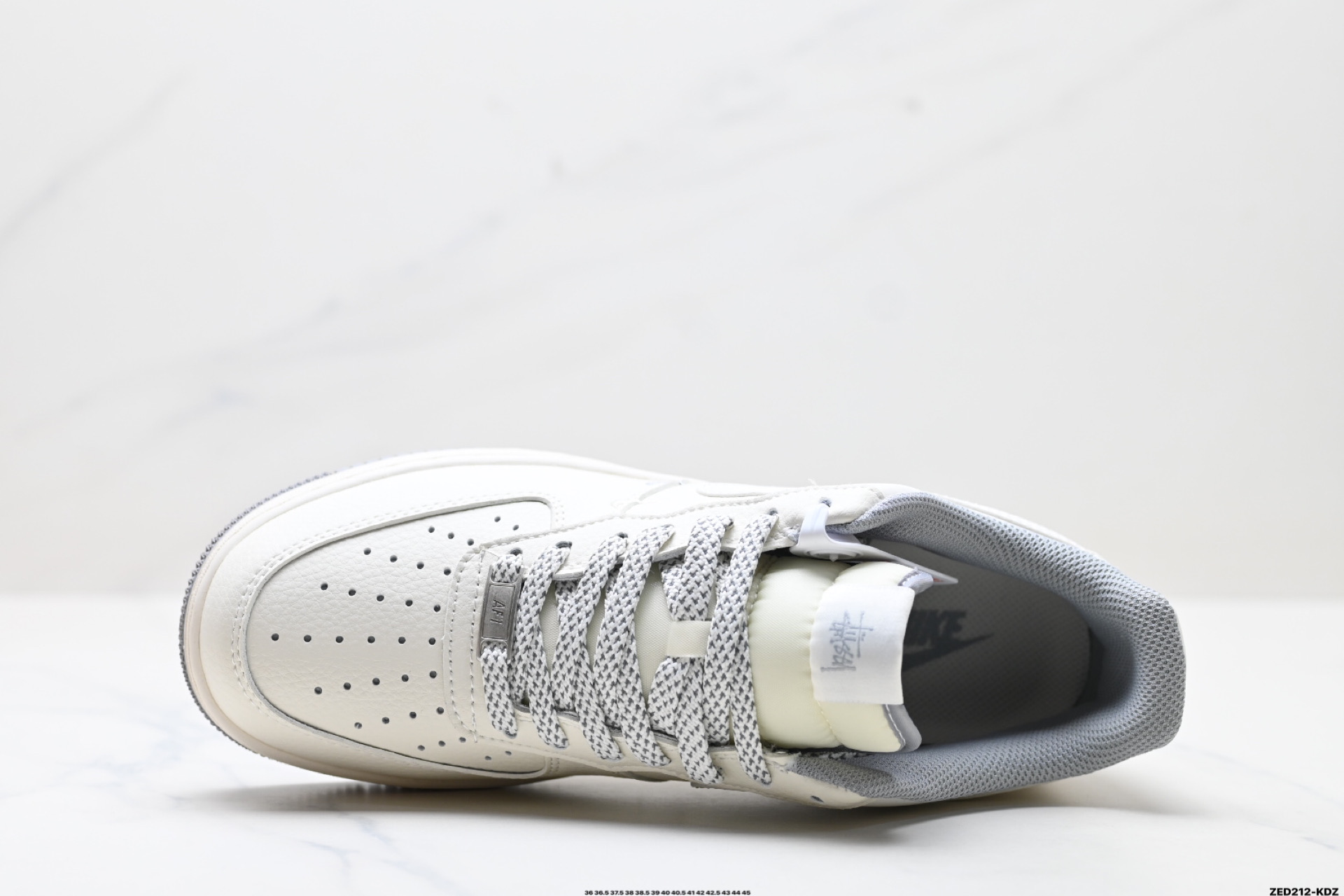 270 NIKE AIR FORCE 1‘07 LV8   XZ6188-712