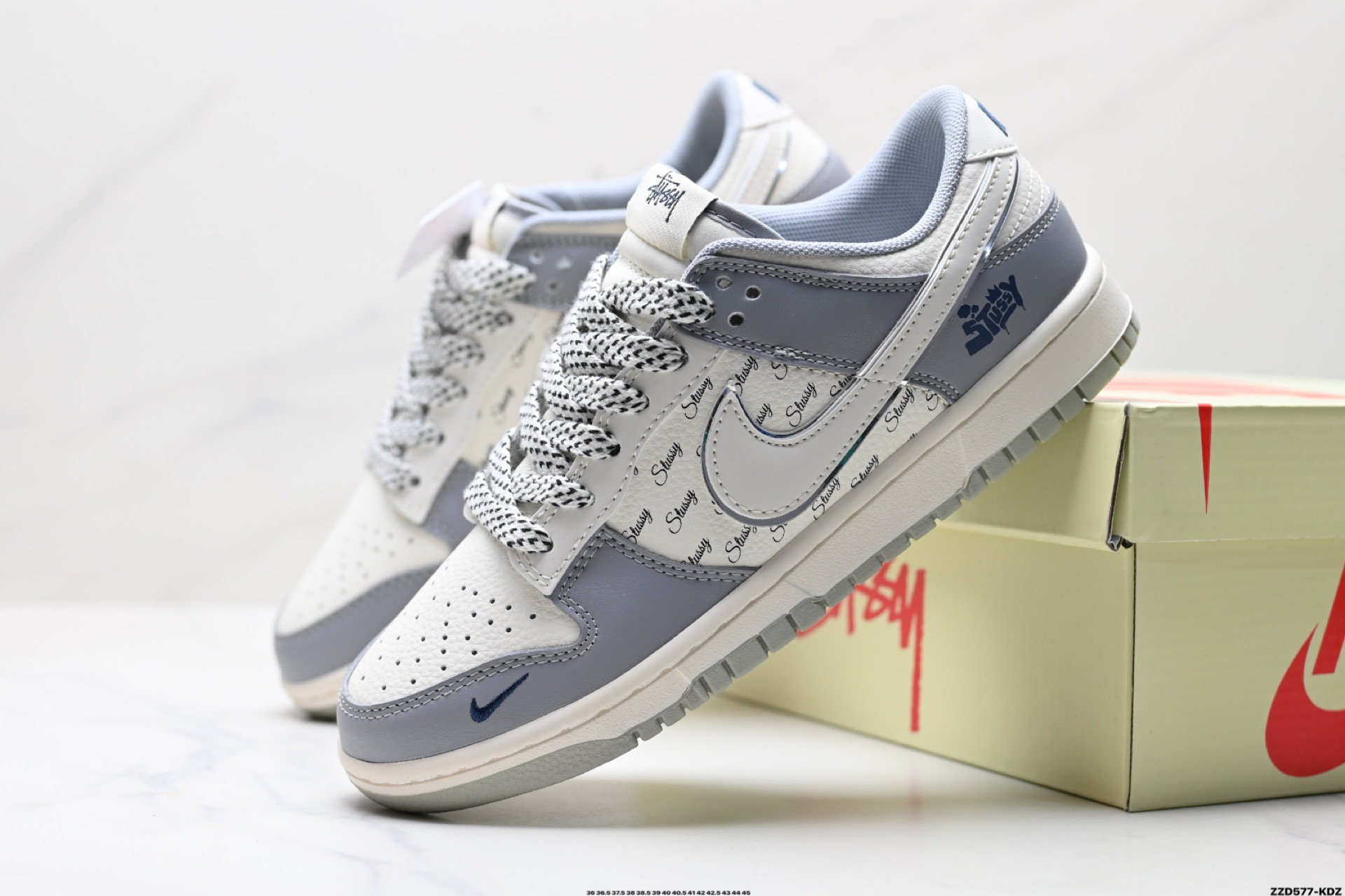 260 NK Dunk Low Retro “DIY高端定制” 低帮休闲运动板鞋   JY6988-105
