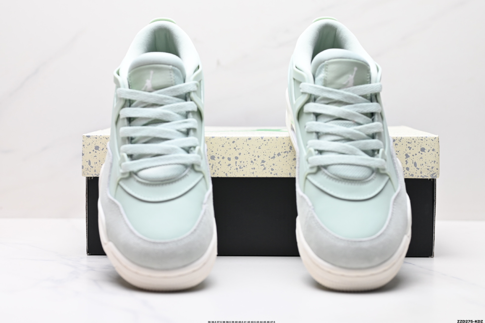 260 Nike Air Jordan 4 RM 防滑 低帮 复古篮球鞋 橡胶耐磨防滑大底  FQ7940-003