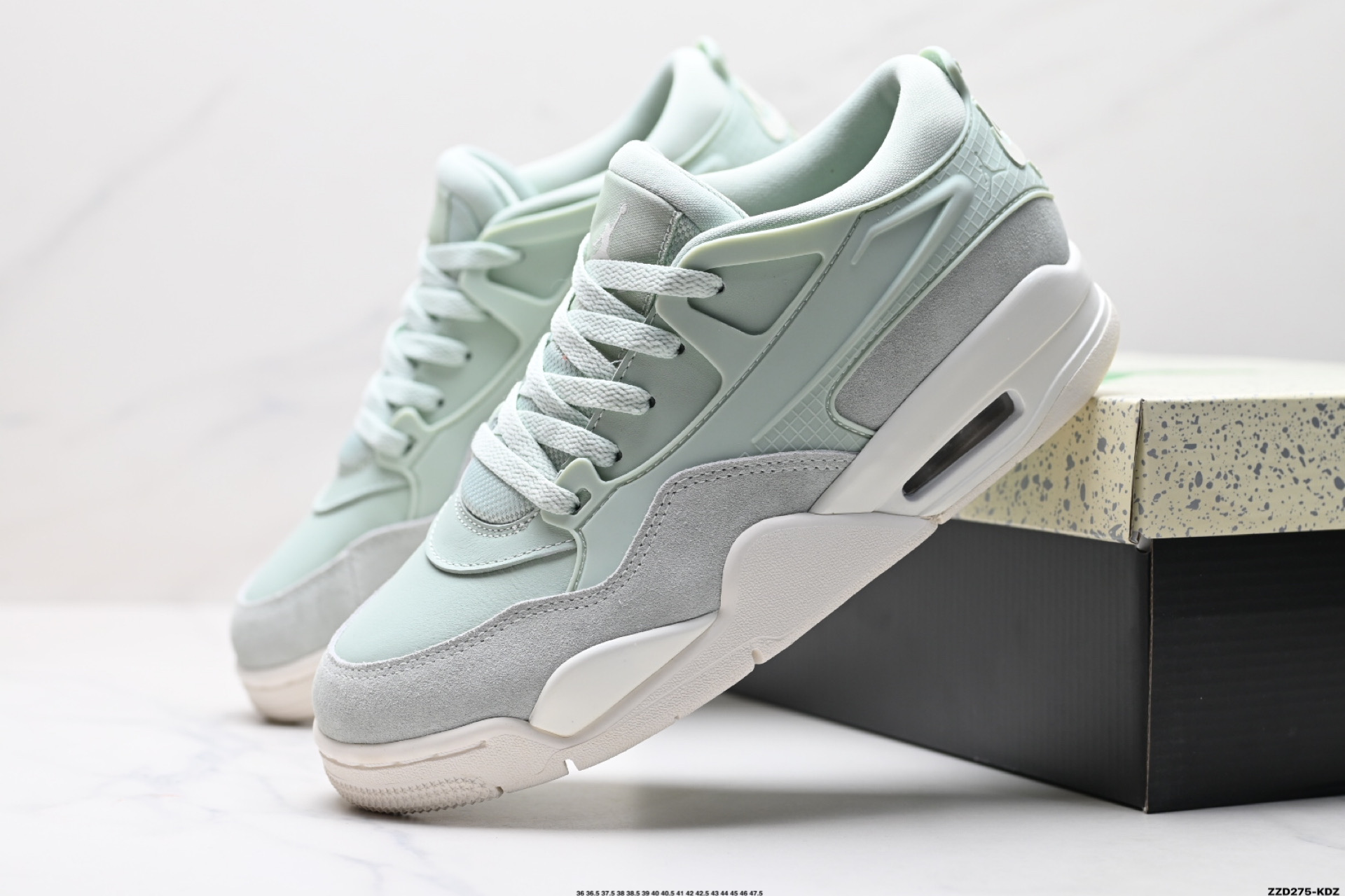 260 Nike Air Jordan 4 RM 防滑 低帮 复古篮球鞋 橡胶耐磨防滑大底  FQ7940-003