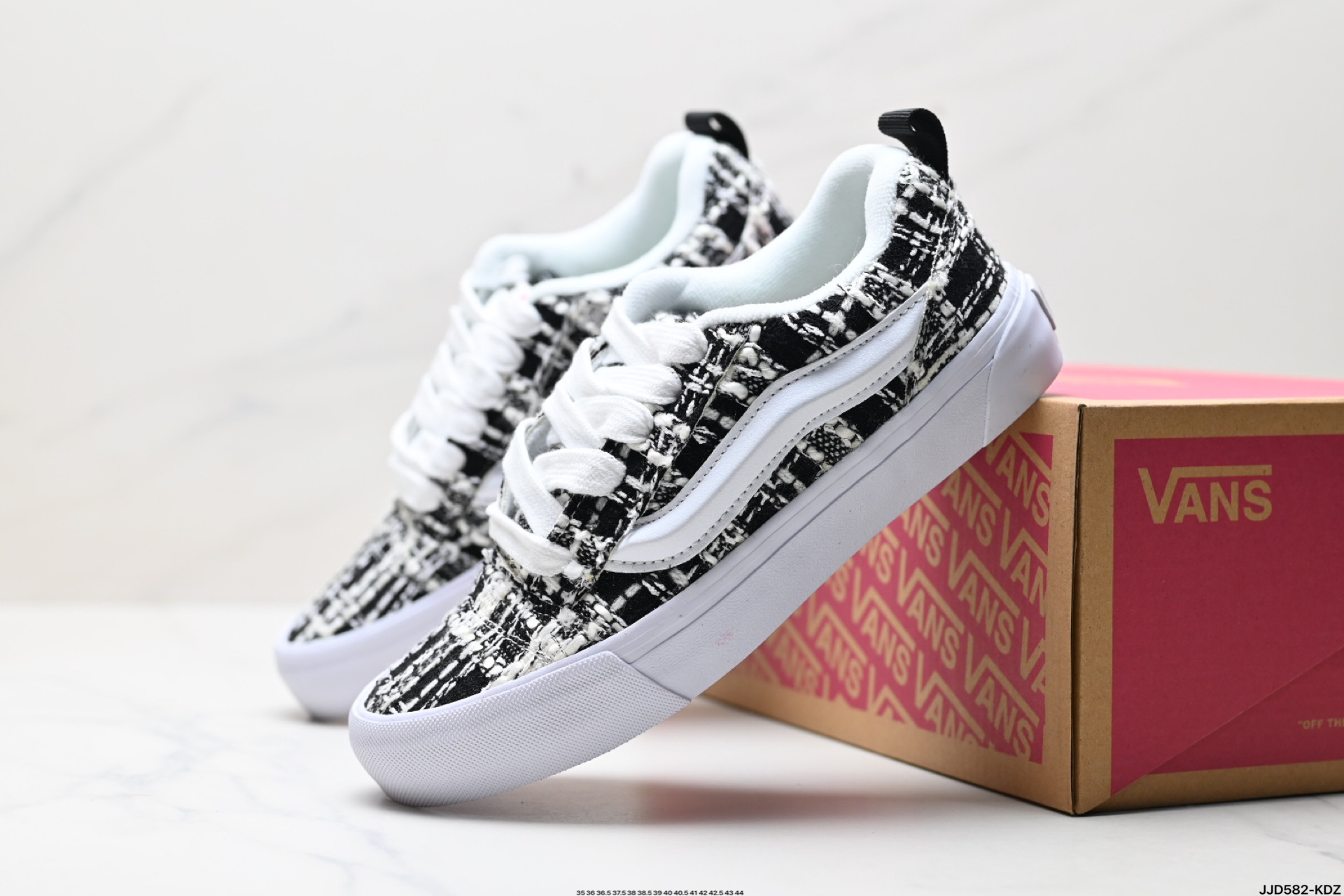 140 范斯Vans Knu-Skool 千鸟格 小香风 耐磨 低帮 板鞋