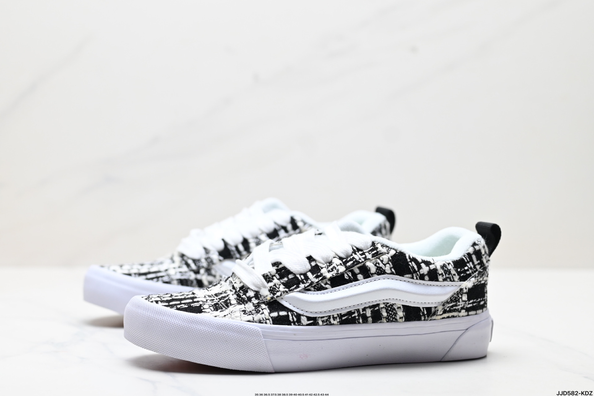 140 范斯Vans Knu-Skool 千鸟格 小香风 耐磨 低帮 板鞋