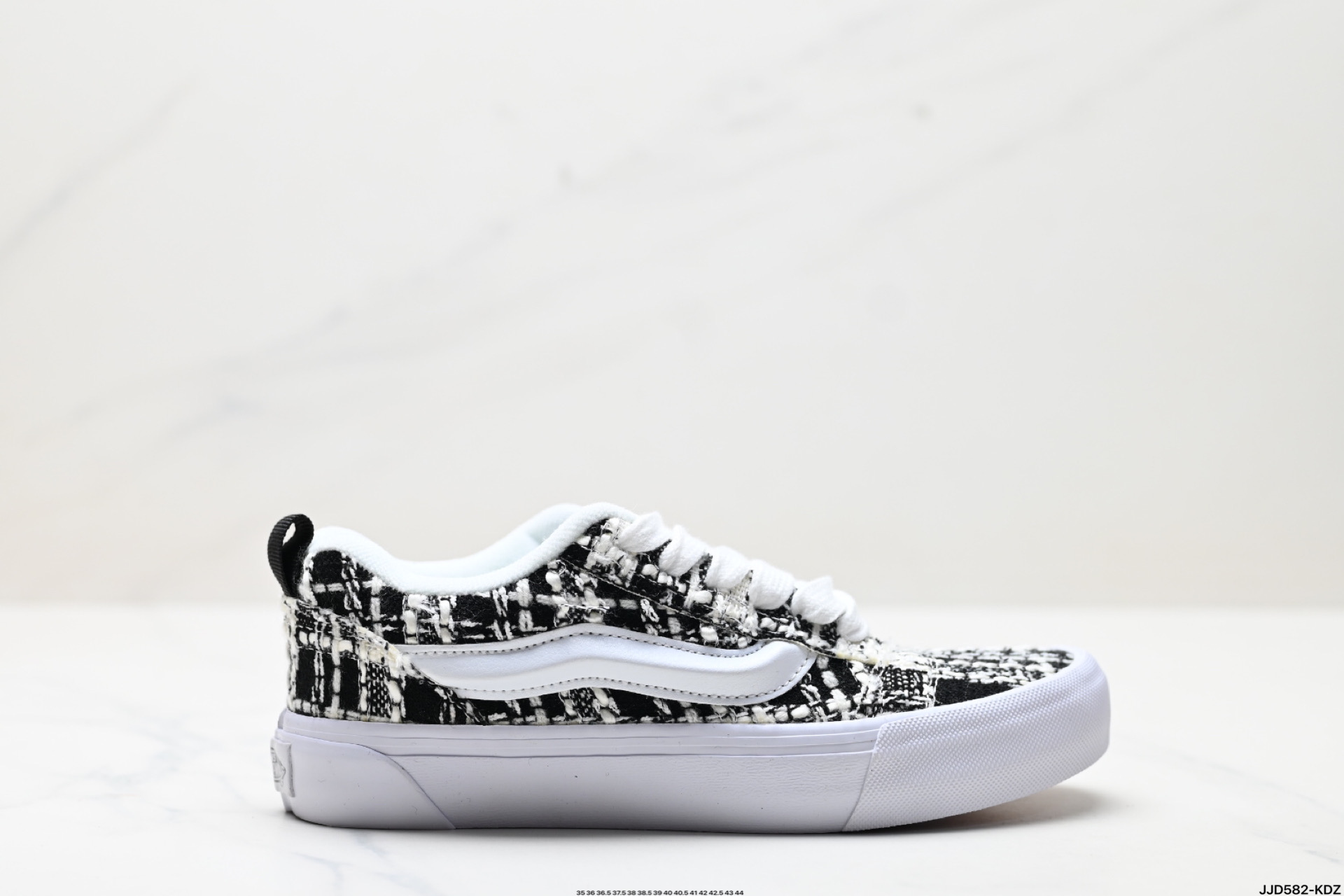 140 范斯Vans Knu-Skool 千鸟格 小香风 耐磨 低帮 板鞋