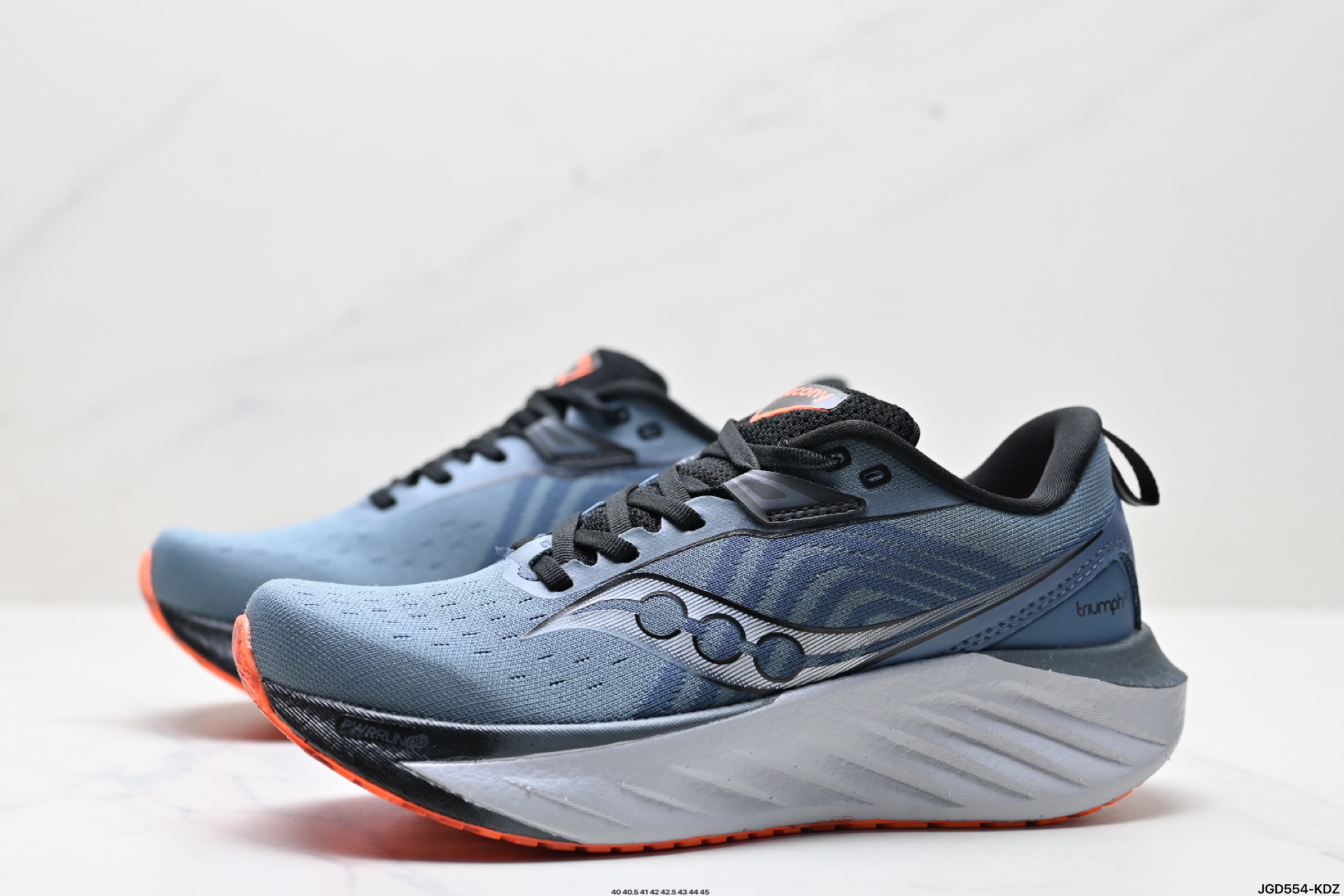 190 Saucony TRIUMPH 22 索康尼胜利 旗舰级缓震 慢跑减震透气 低帮训练跑步鞋  S20964-250
