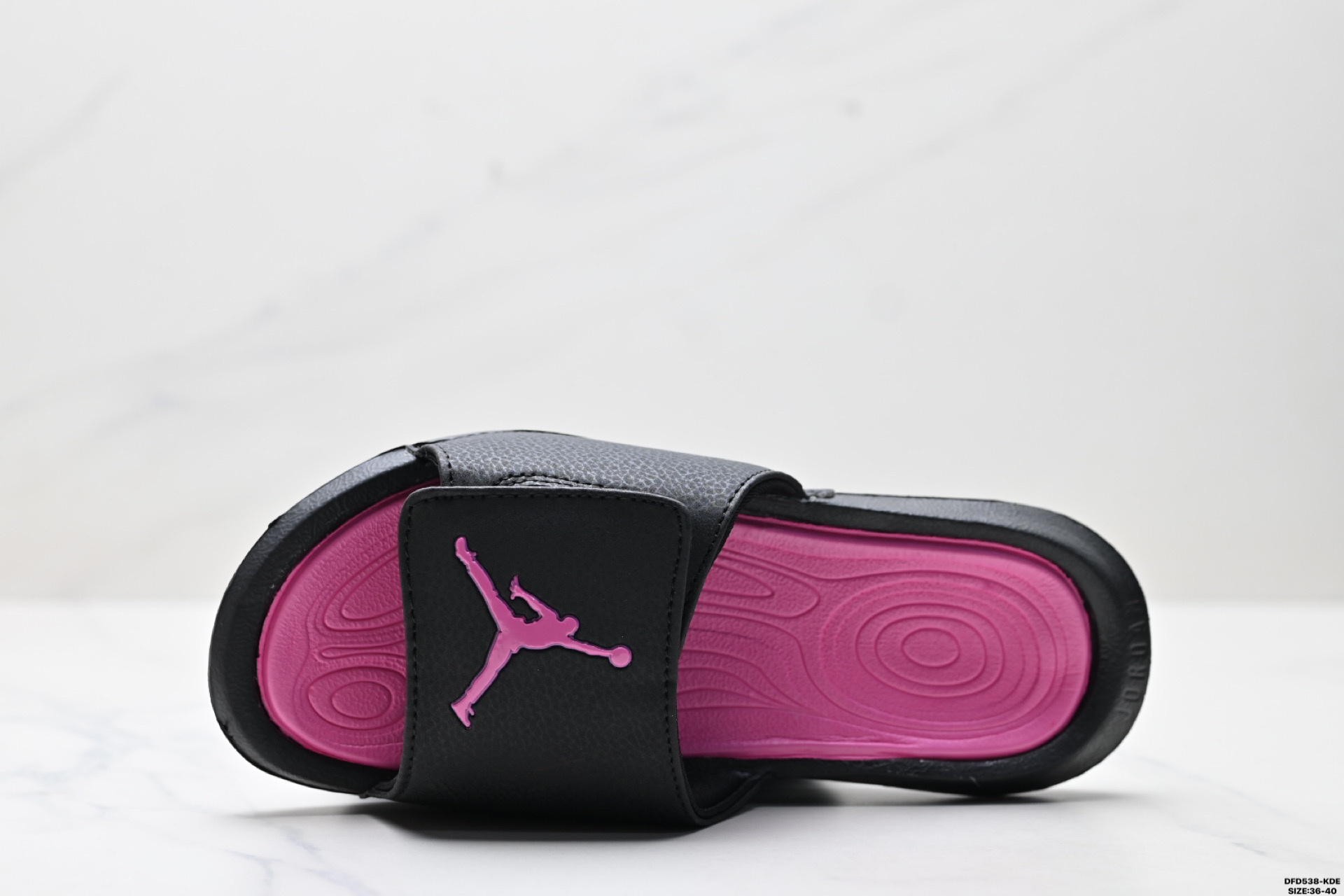 70  NIKE AIR JORDAN HYDRO XIII RETRO BG 耐克 魔术贴运动拖鞋 尺码:36-40 ID:DFD538-KDE