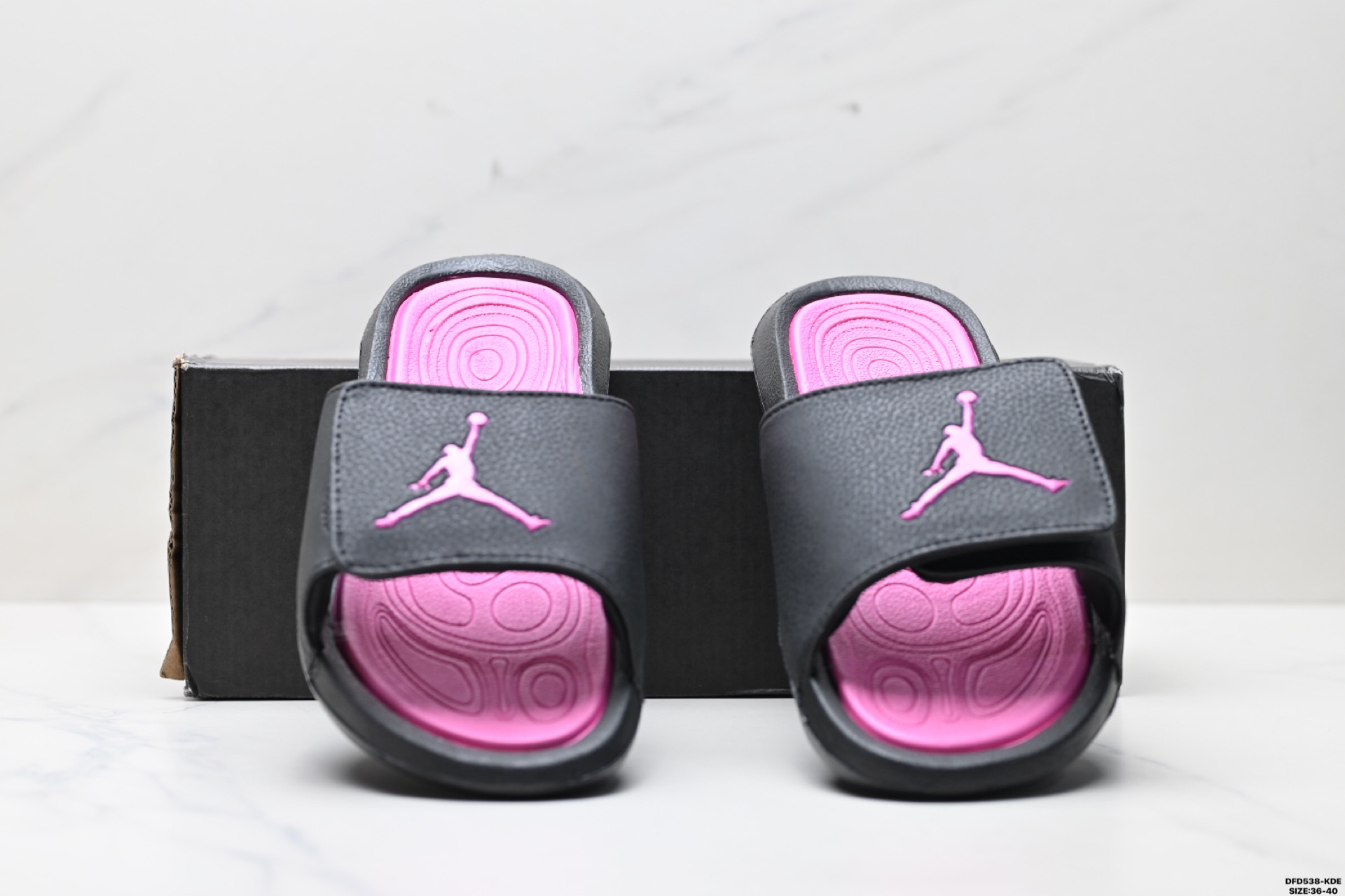 70  NIKE AIR JORDAN HYDRO XIII RETRO BG 耐克 魔术贴运动拖鞋 尺码:36-40 ID:DFD538-KDE