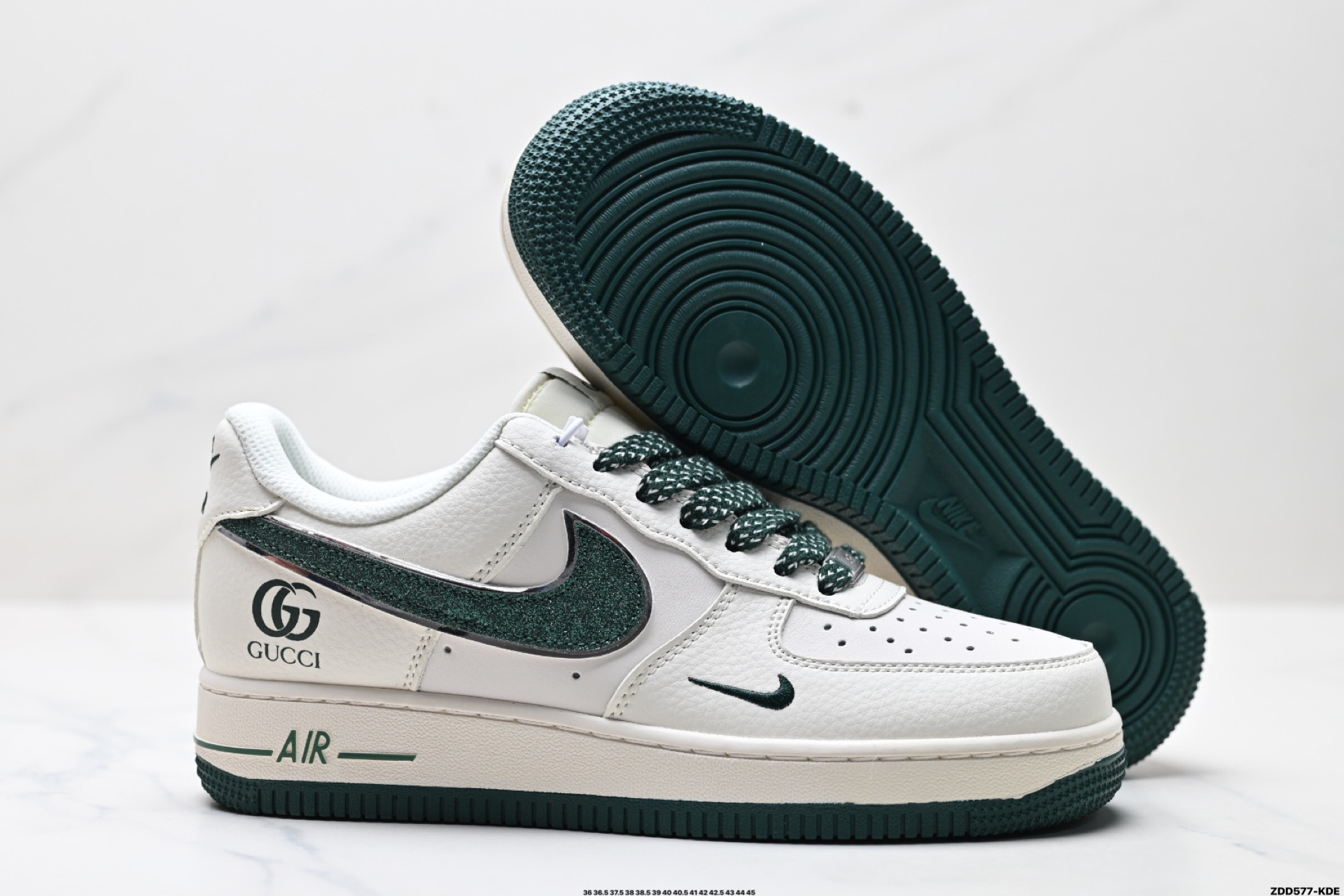 240 NIKE AIR FORCE 1‘07 LV8  QY6818-608