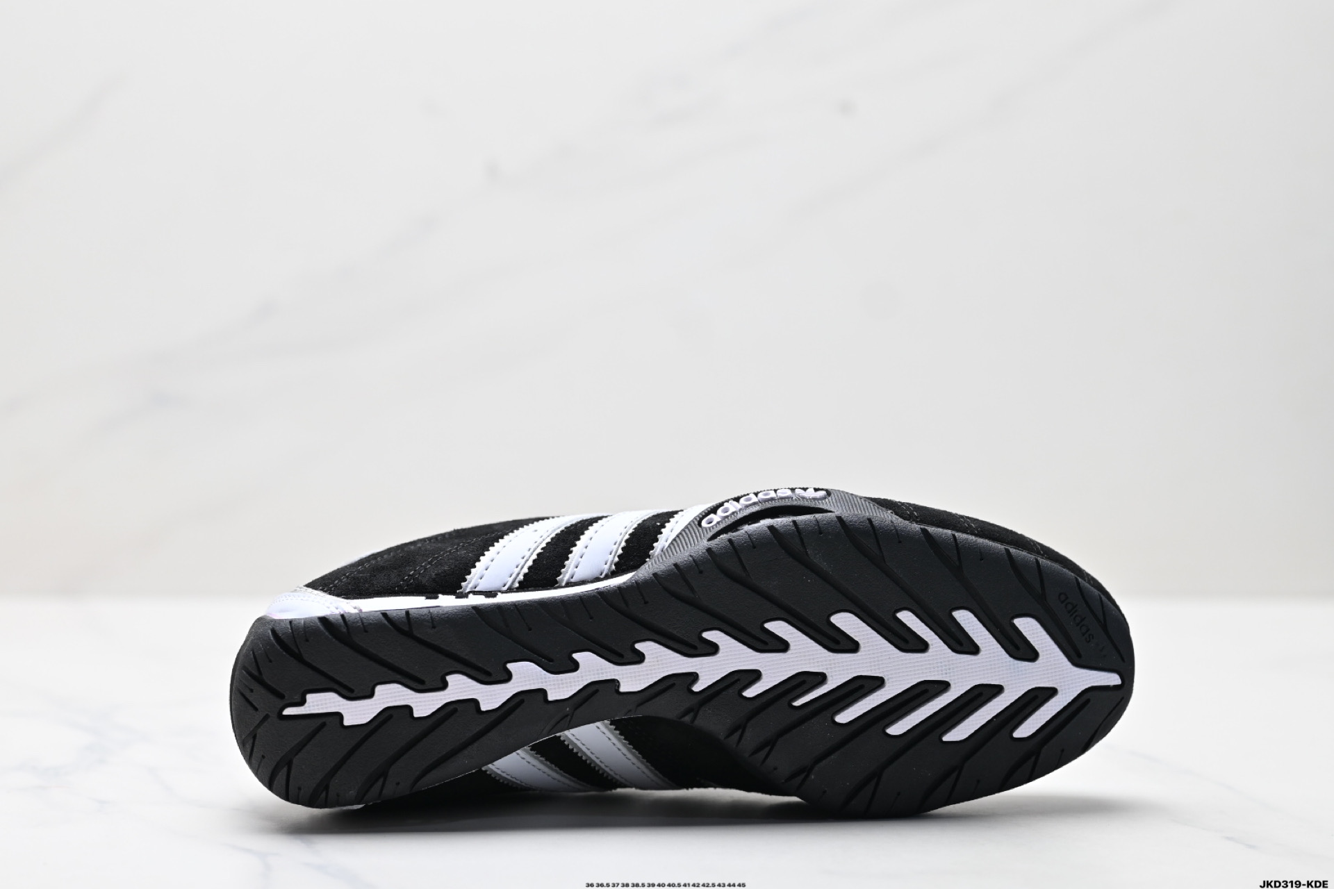 170 Adidas originals ADIRACER 潮流运动防滑耐磨 阿迪达斯低帮休闲跑步鞋  JP7039