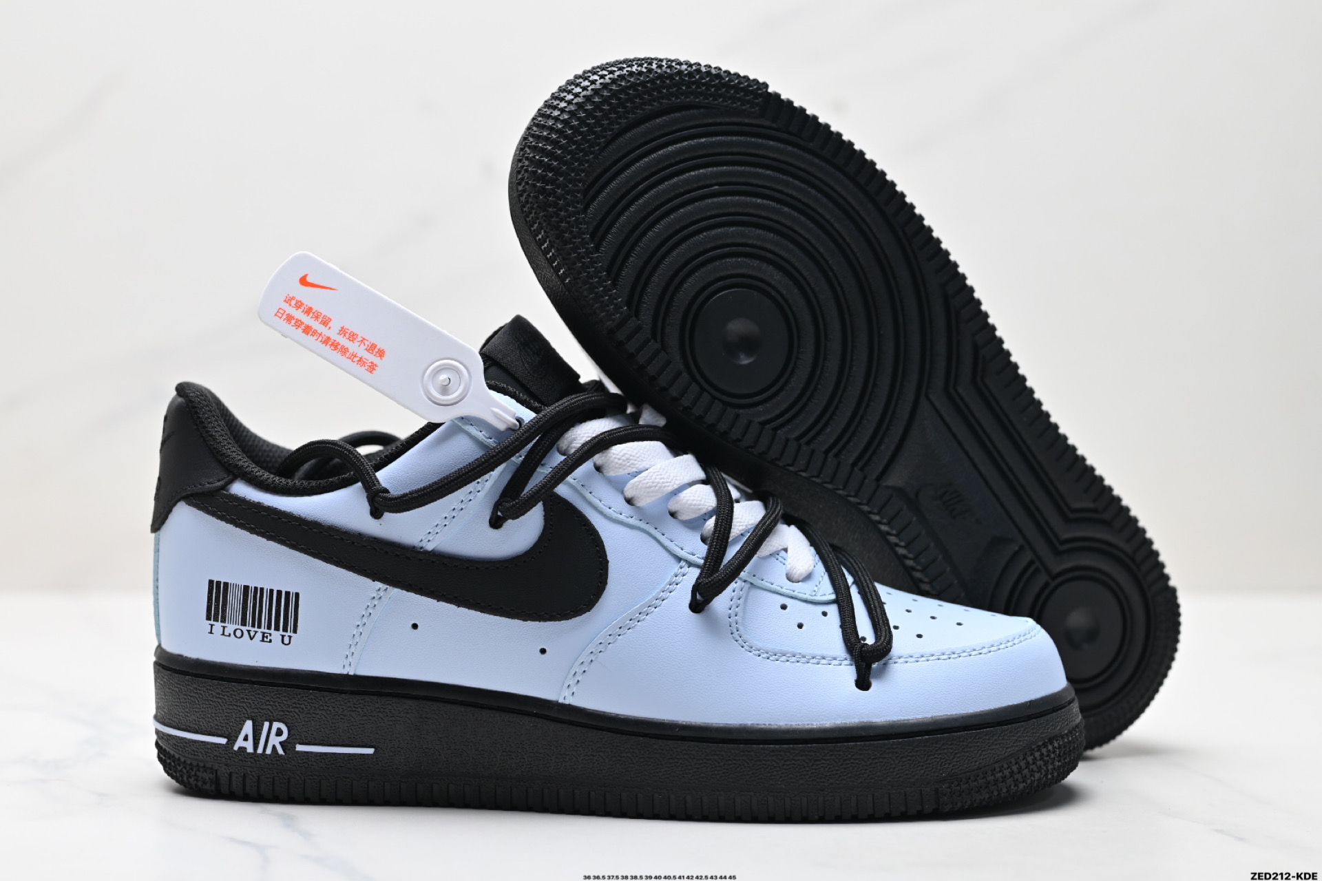 270 NIKE AIR FORCE 1‘07 LV8    ZH0316-067