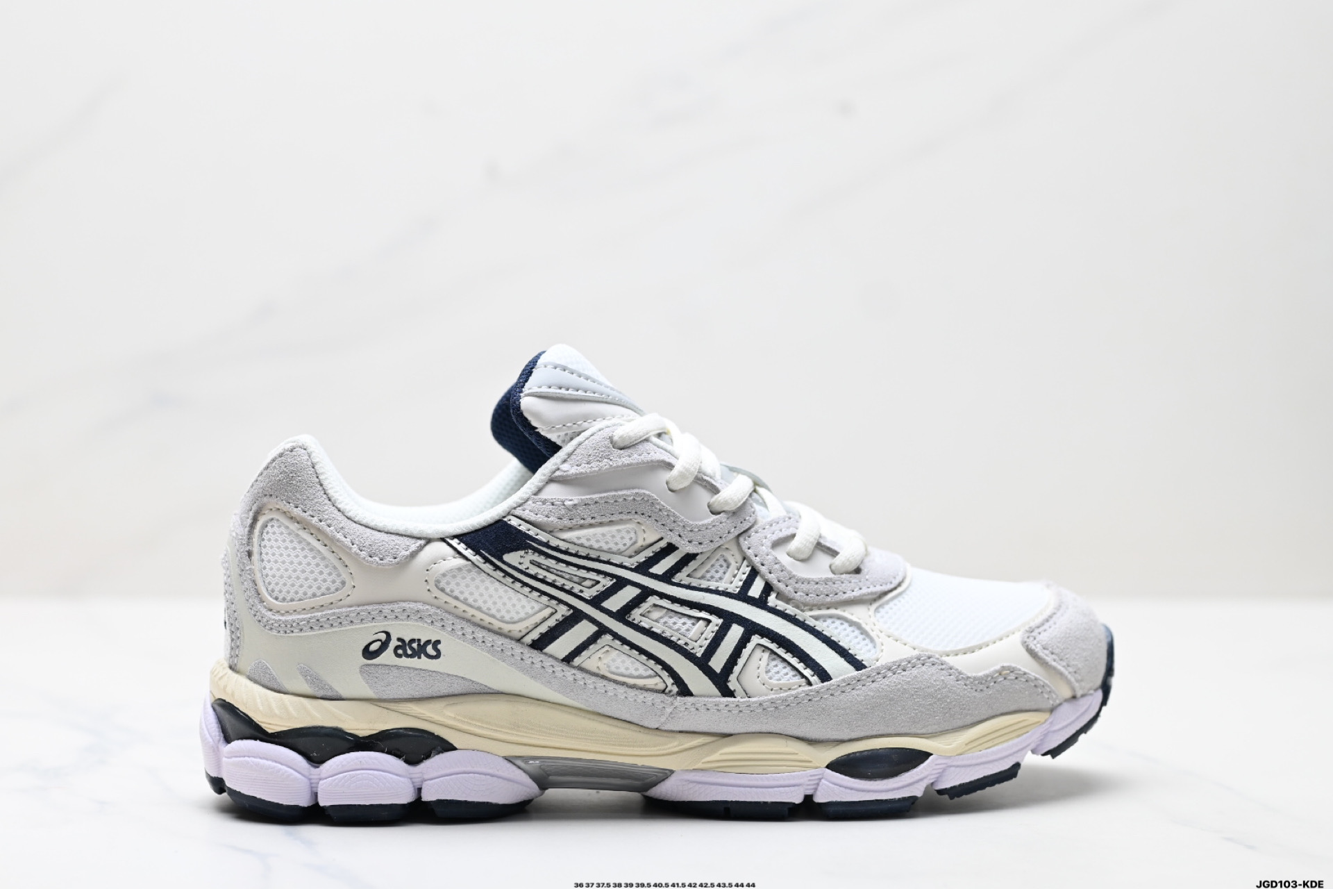 190 ASICS/亚瑟士GEL-NYC 2055透气网眼鞋面配合部分合成革材质  1203A788-101